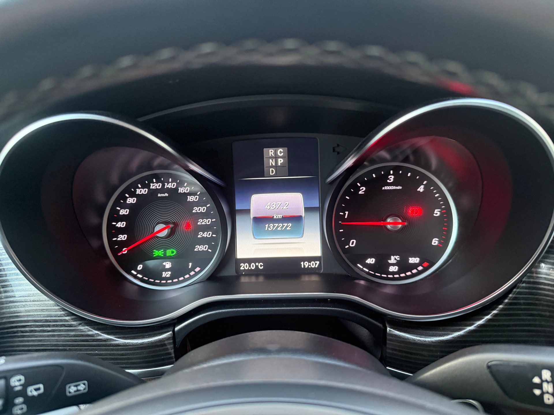 MERCEDES-BENZ V 250 d lang Exclusive 4Matic 9G-Tronic-image-25