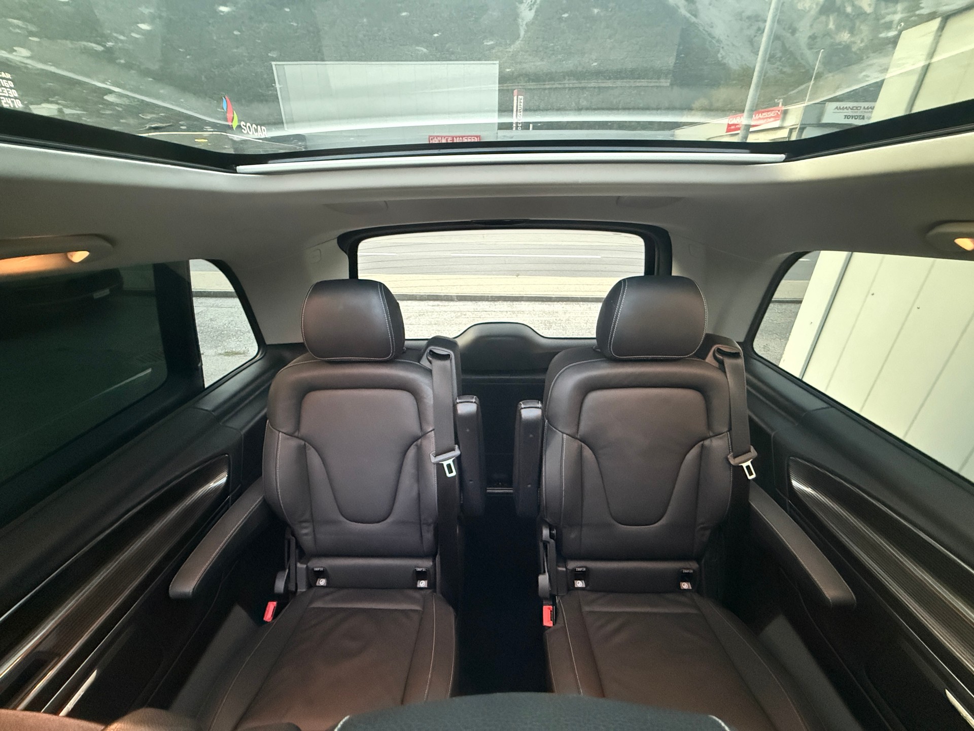MERCEDES-BENZ V 250 d lang Exclusive 4Matic 9G-Tronic-image-16