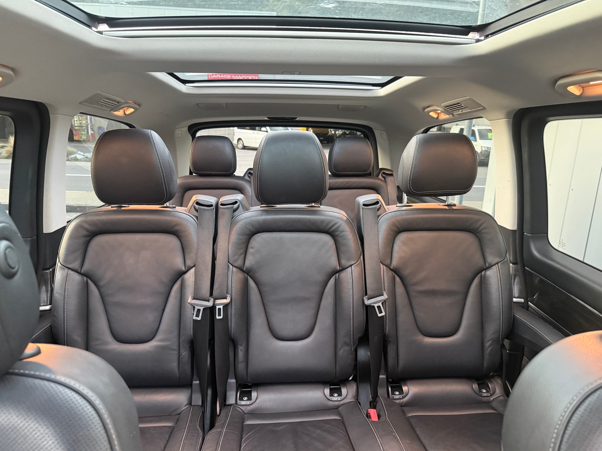 MERCEDES-BENZ V 250 d lang Exclusive 4Matic 9G-Tronic-image-17