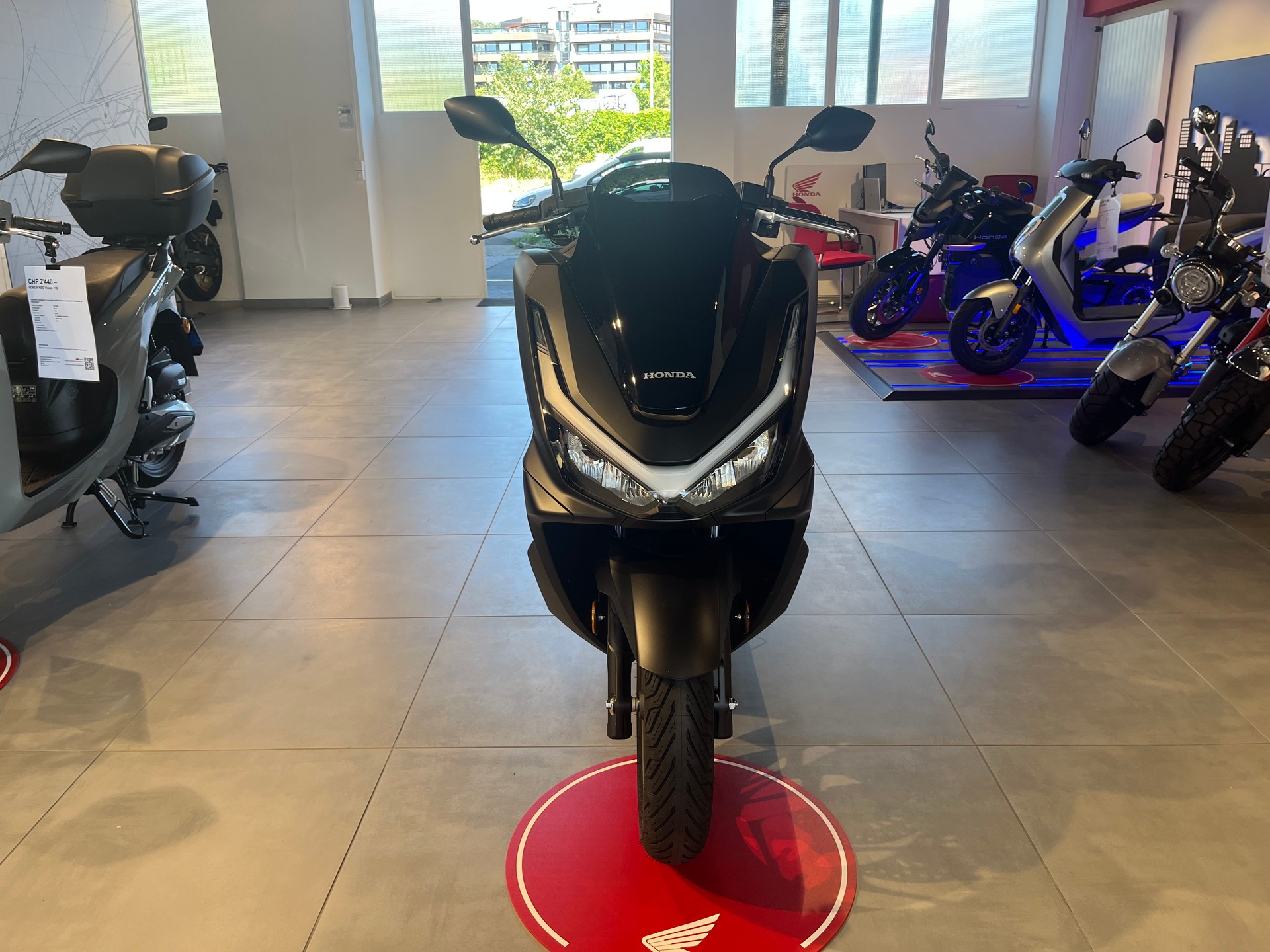 HONDA PCX 125 DX TFT. connectivity-image-11