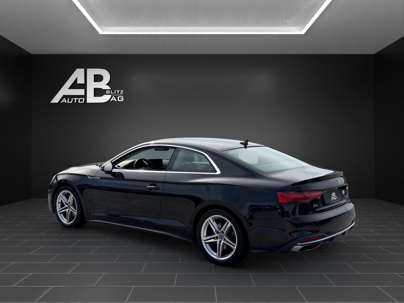 AUDI A5 Coupé 40 TDI Sport quattro S-tronic mit 190 PS-showroom-element-2