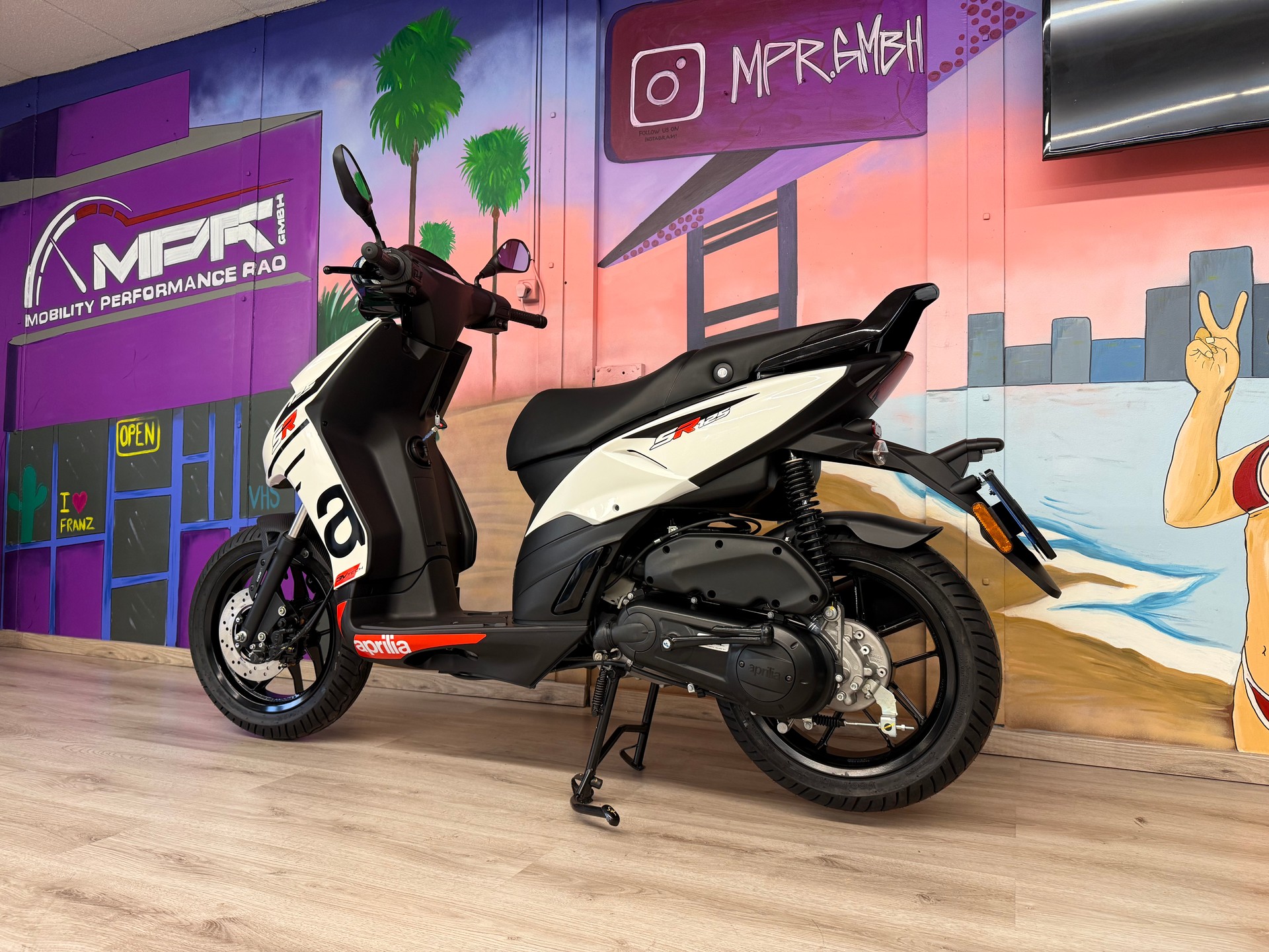APRILIA SR 125-image-4