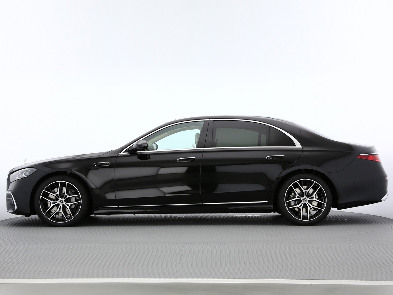 MERCEDES-BENZ S 580 L 4Matic 9G-Tronic-showroom-element-2