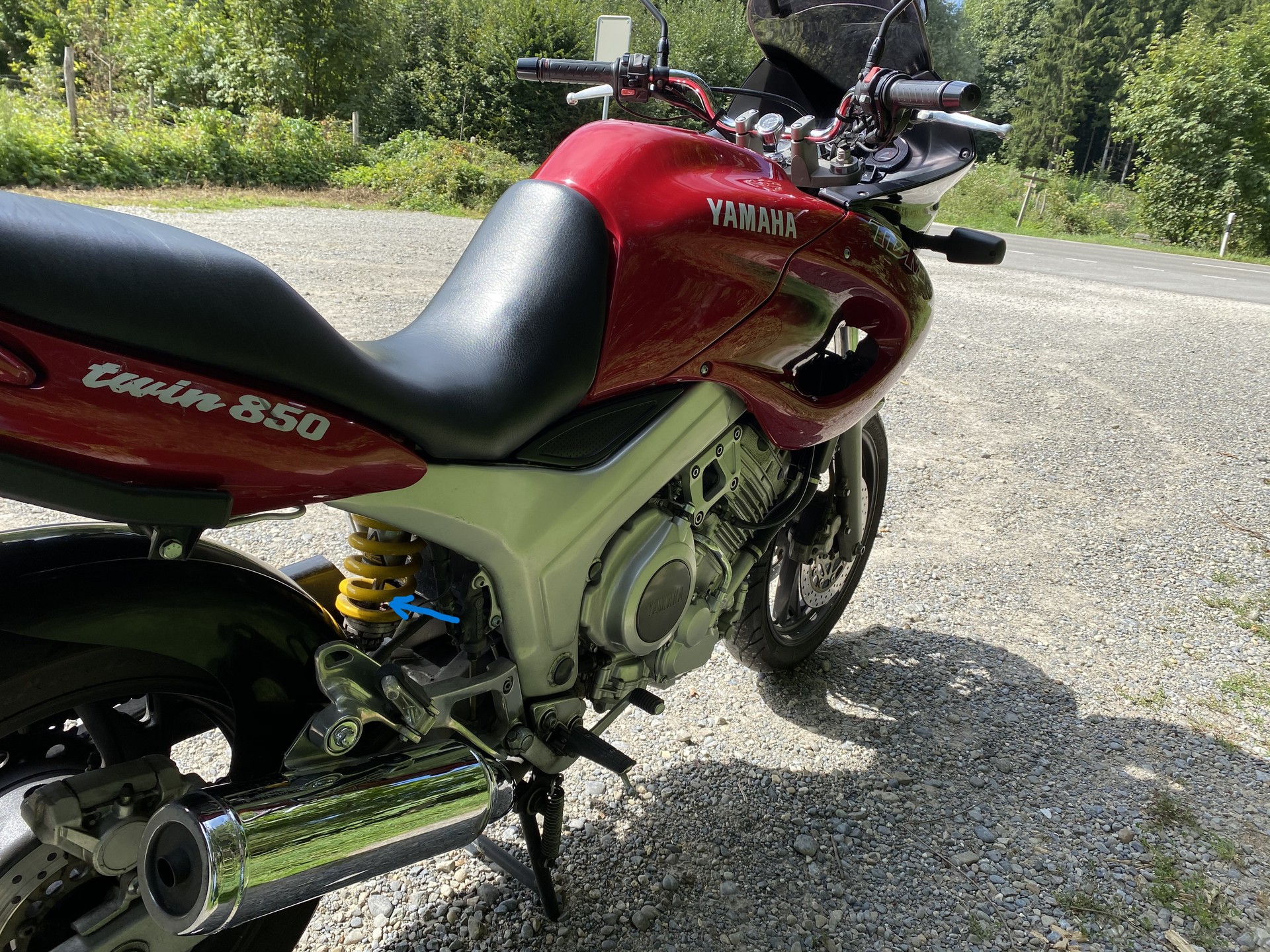 YAMAHA TDM 850-image-7