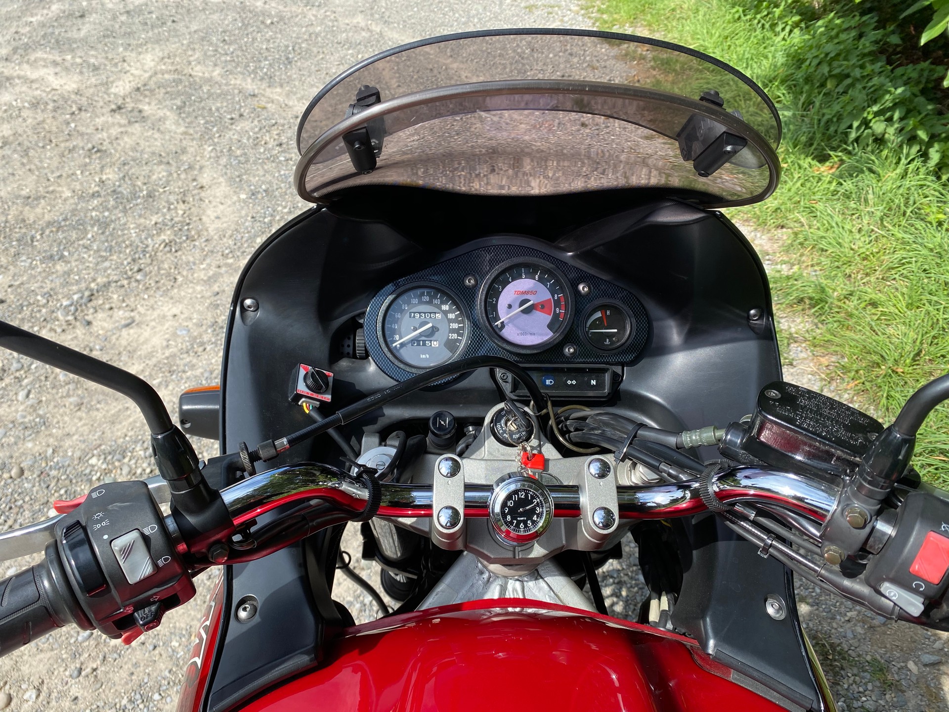 YAMAHA TDM 850-image-4