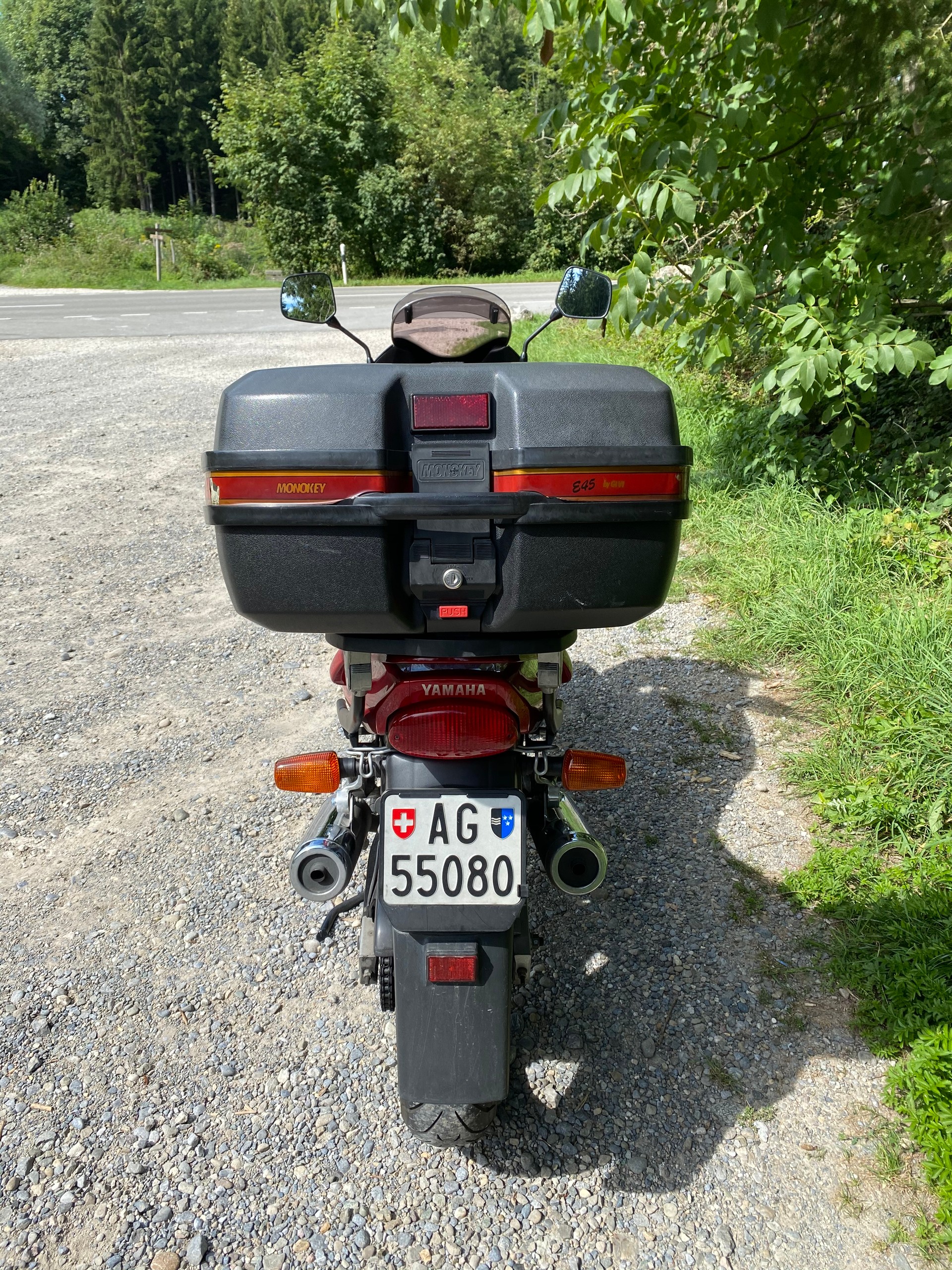 YAMAHA TDM 850-image-6