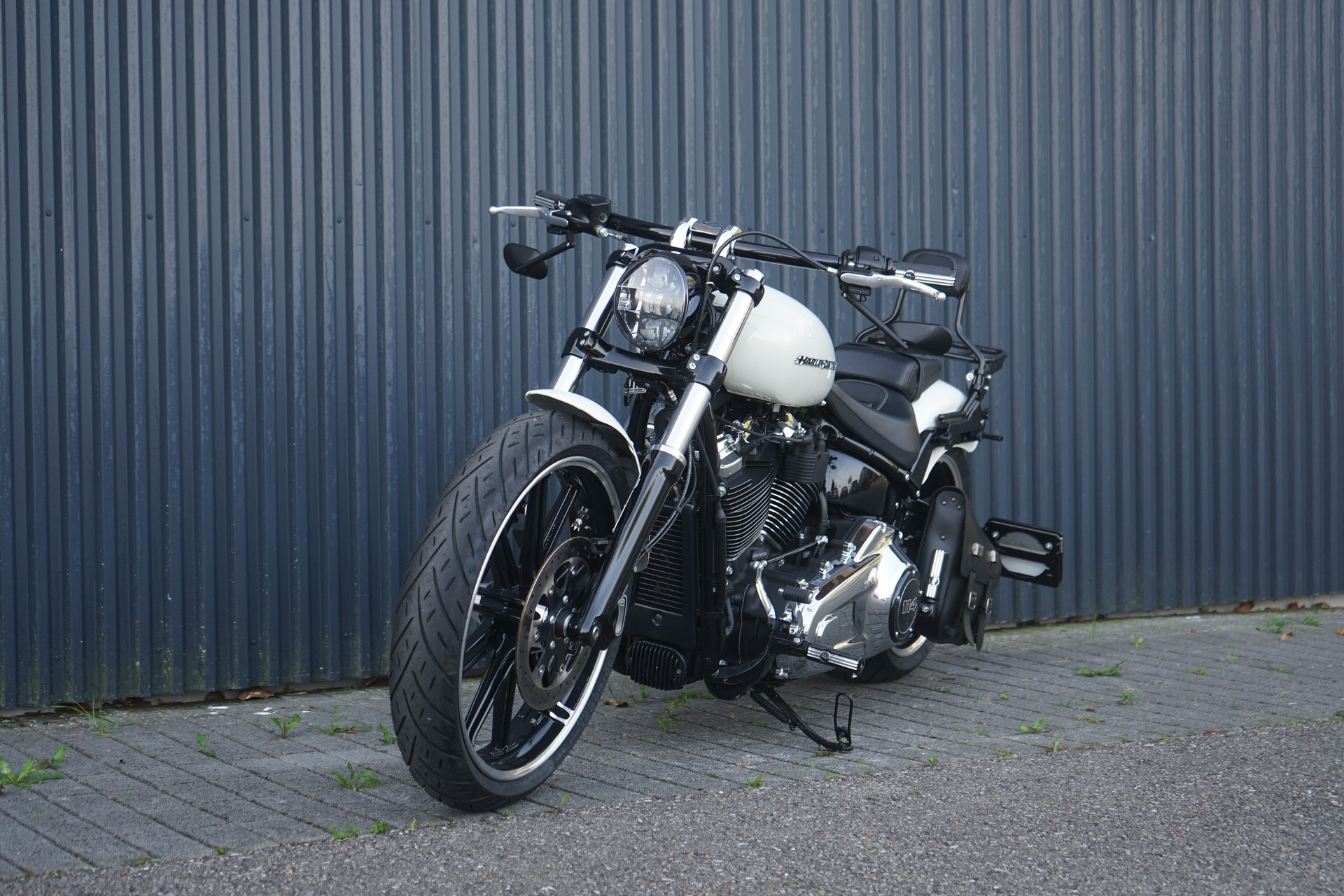 HARLEY-DAVIDSON FXBRS Breakout 114 ABS-image-2