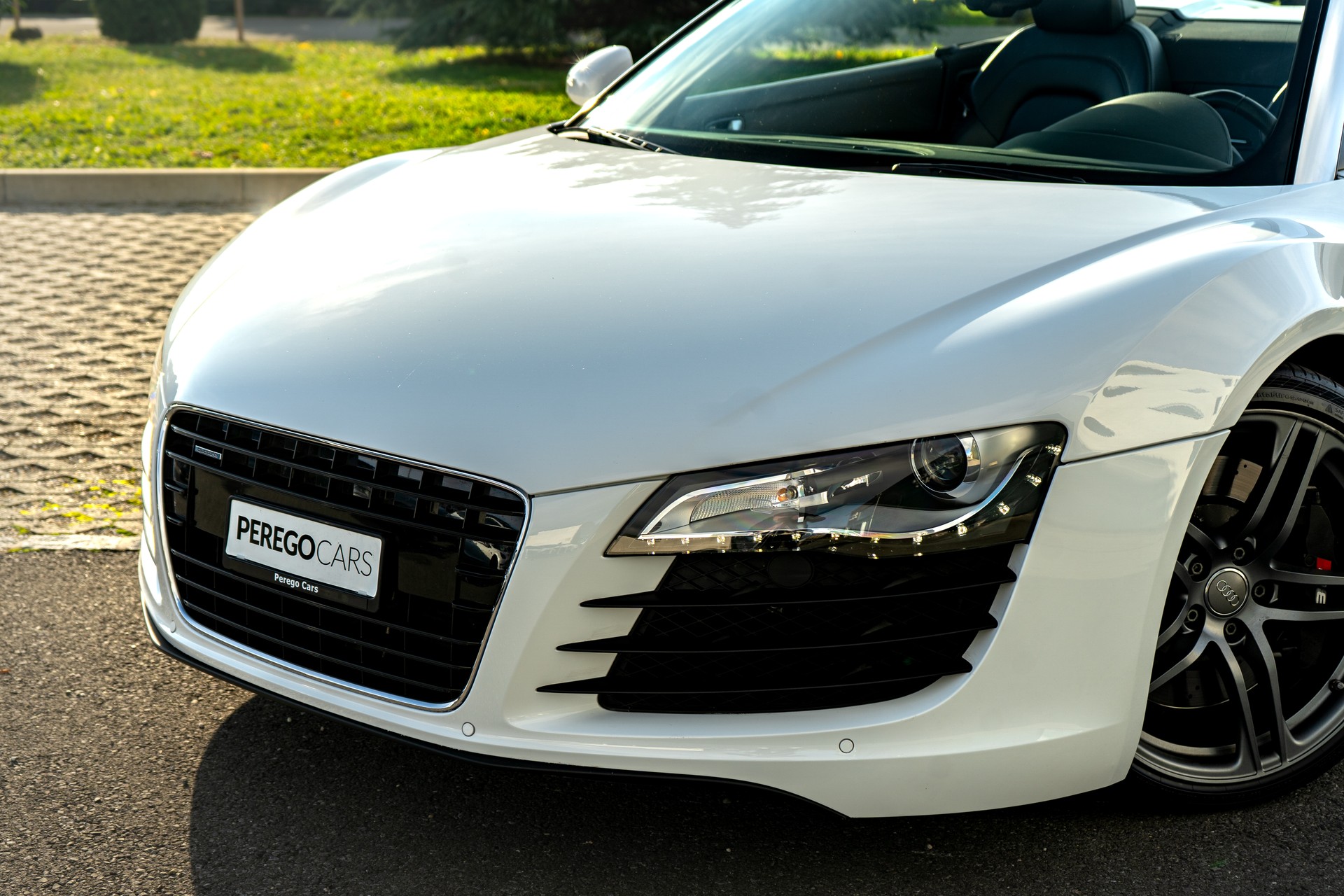 AUDI R8 Spyder 4.2-image-3