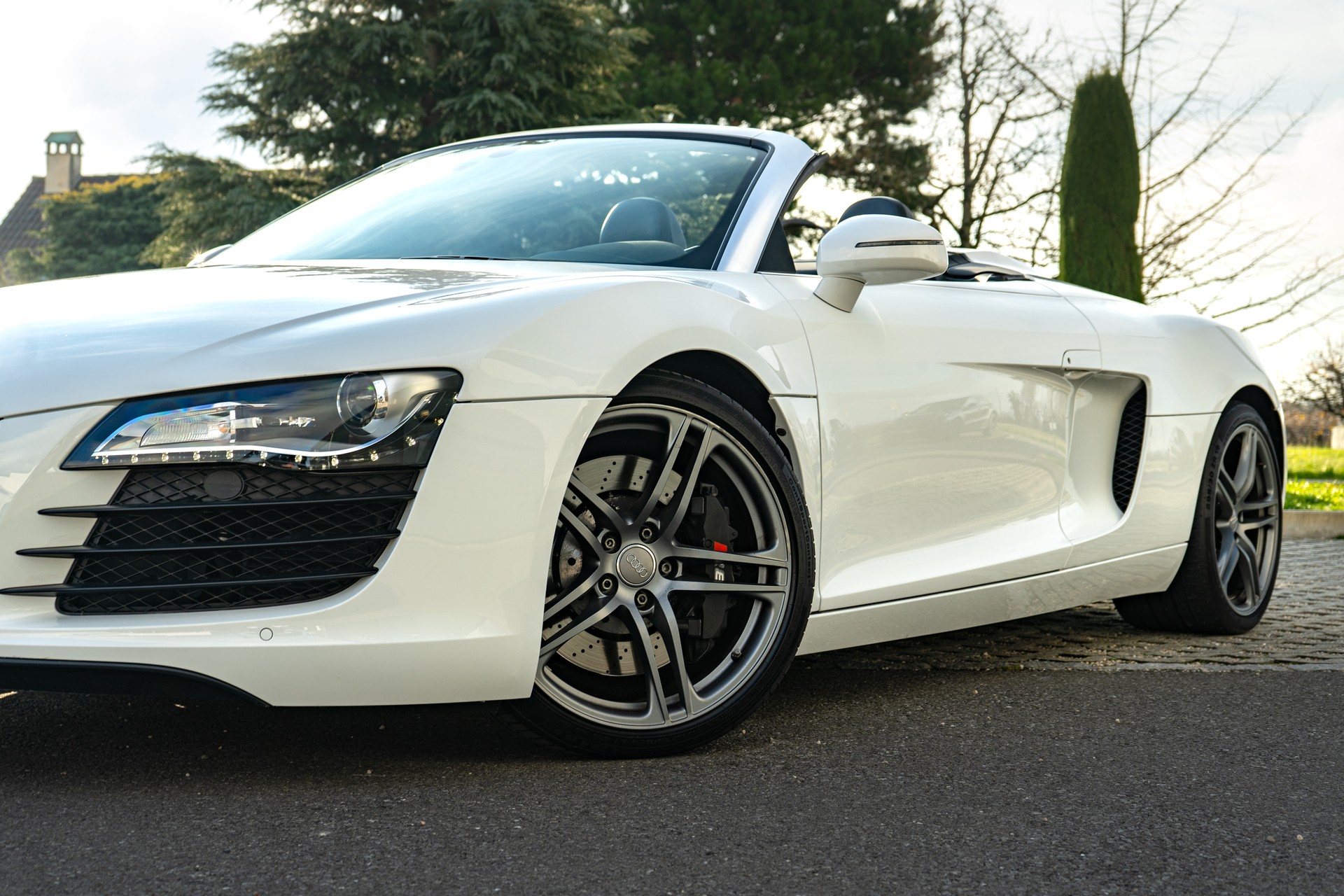 AUDI R8 Spyder 4.2-image-4