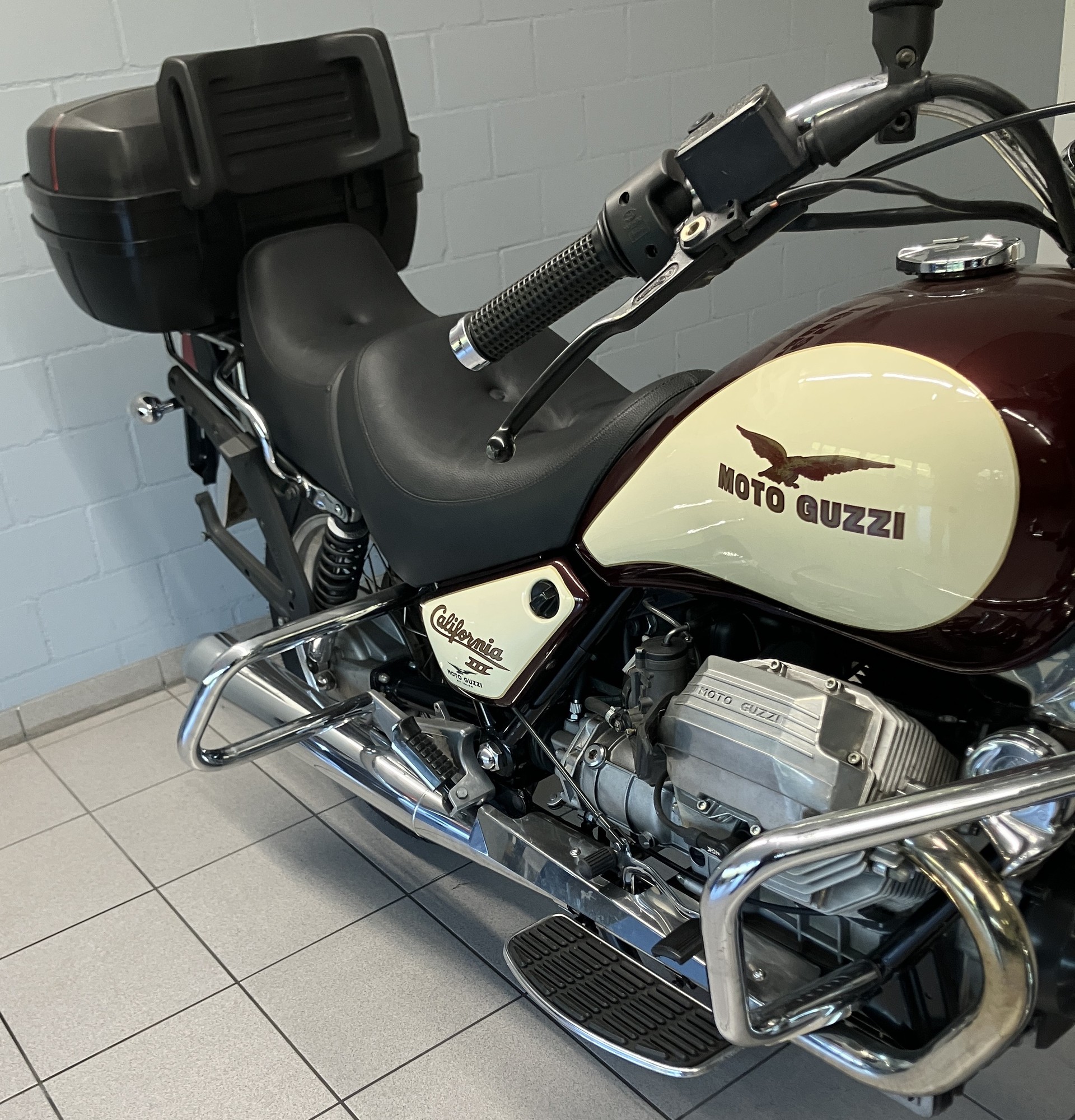 MOTO GUZZI California III-image-5