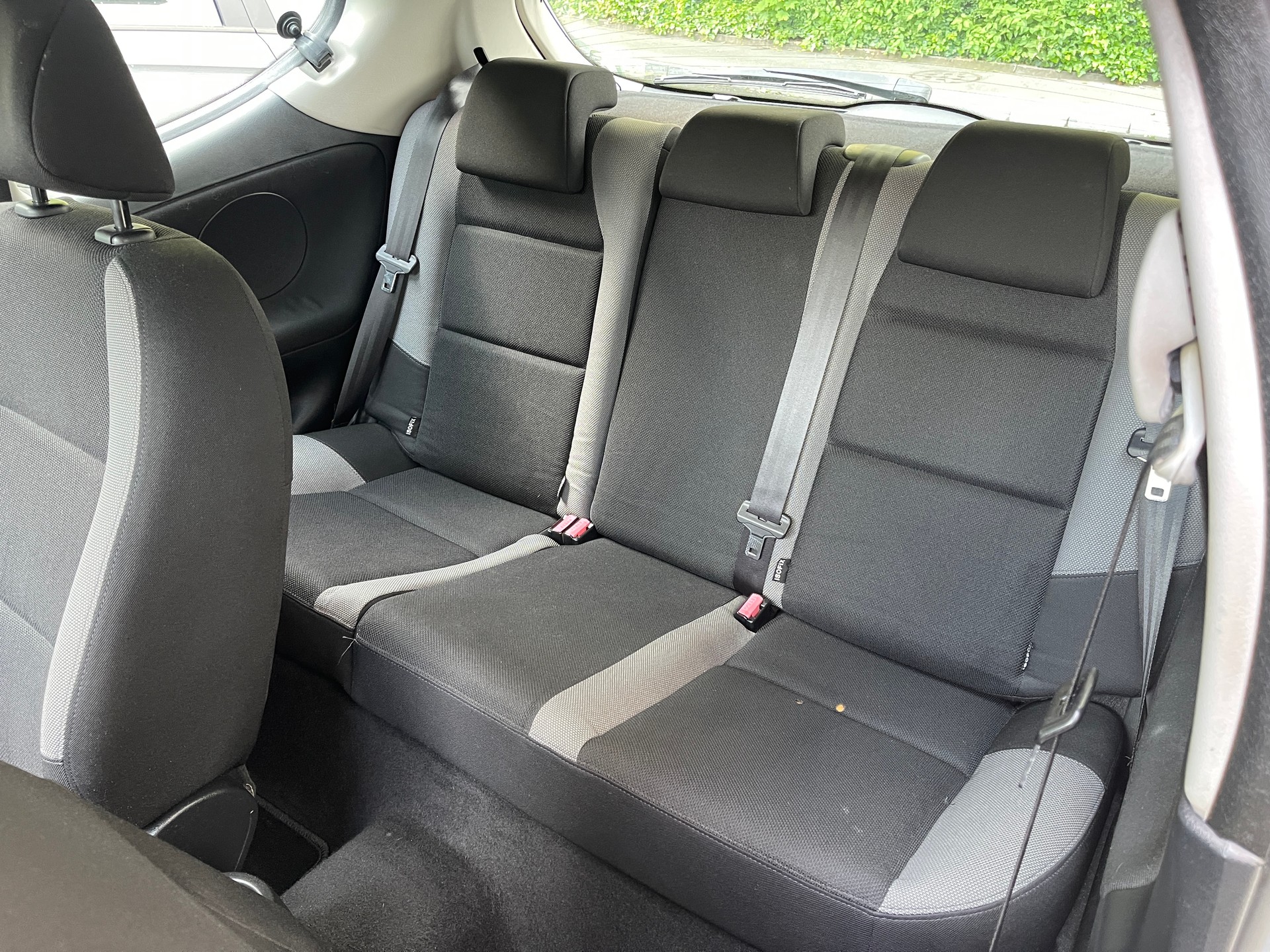 PEUGEOT 207 1.4 16V Trendy Clim'-image-8
