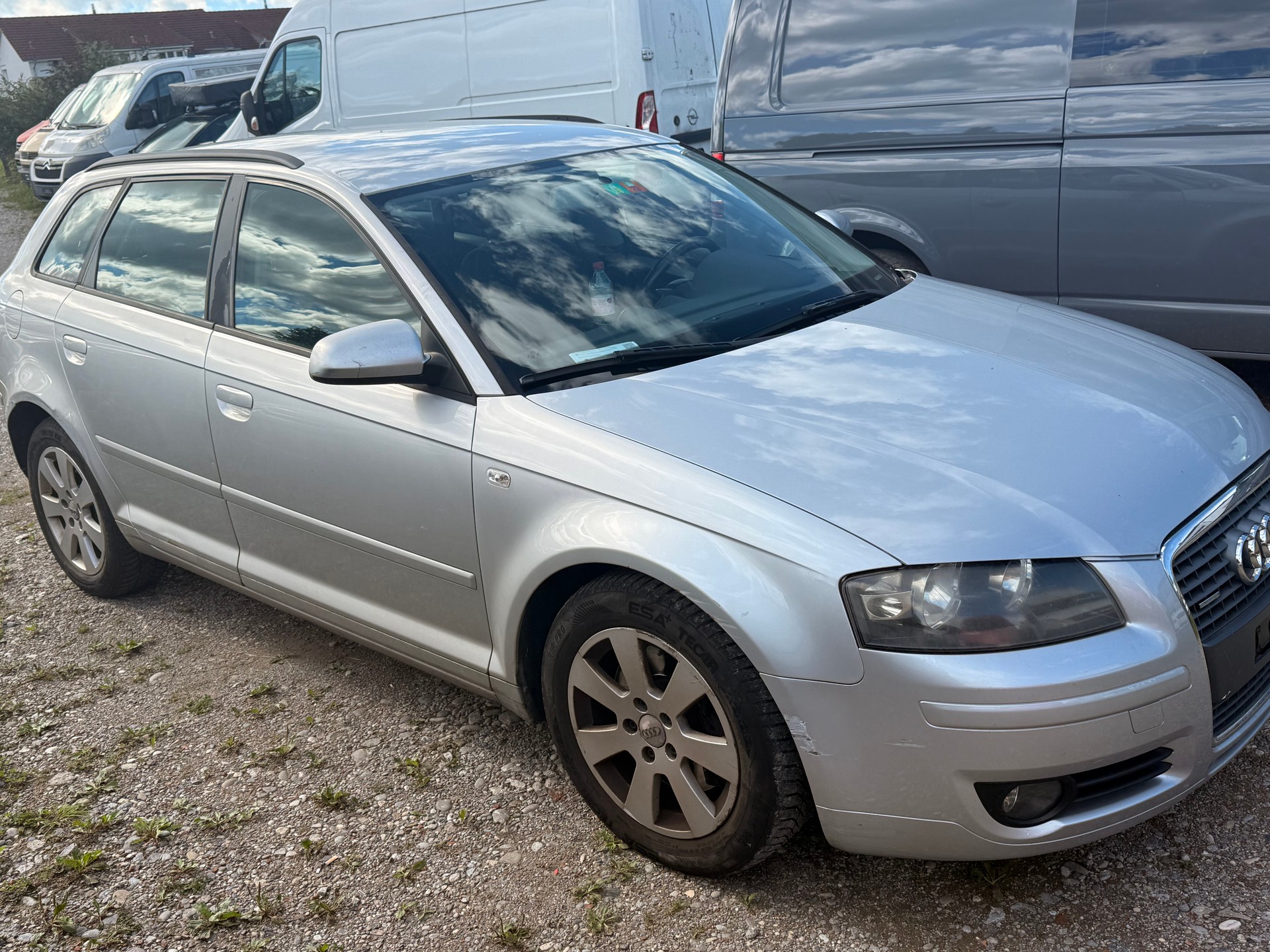 AUDI A3 Sportback 2.0 Turbo FSI Ambition quattro-image-1