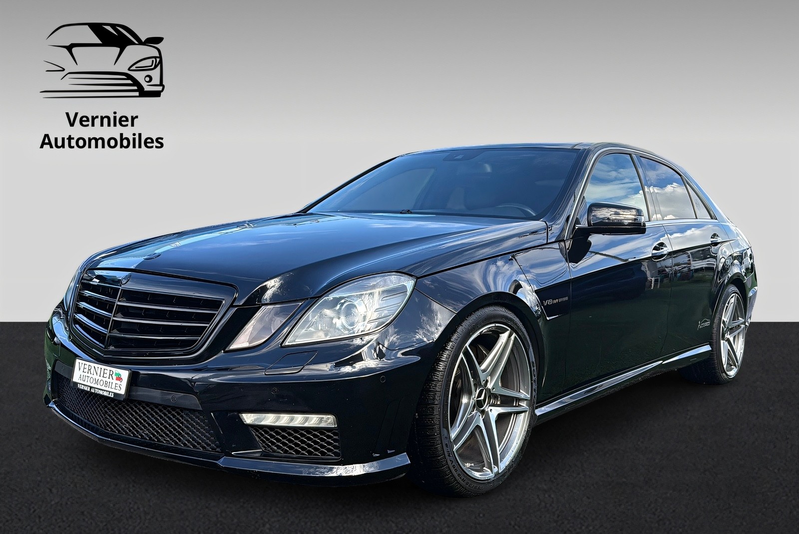 MERCEDES-BENZ E 63 CGI AMG 7G-Tronic-image-2