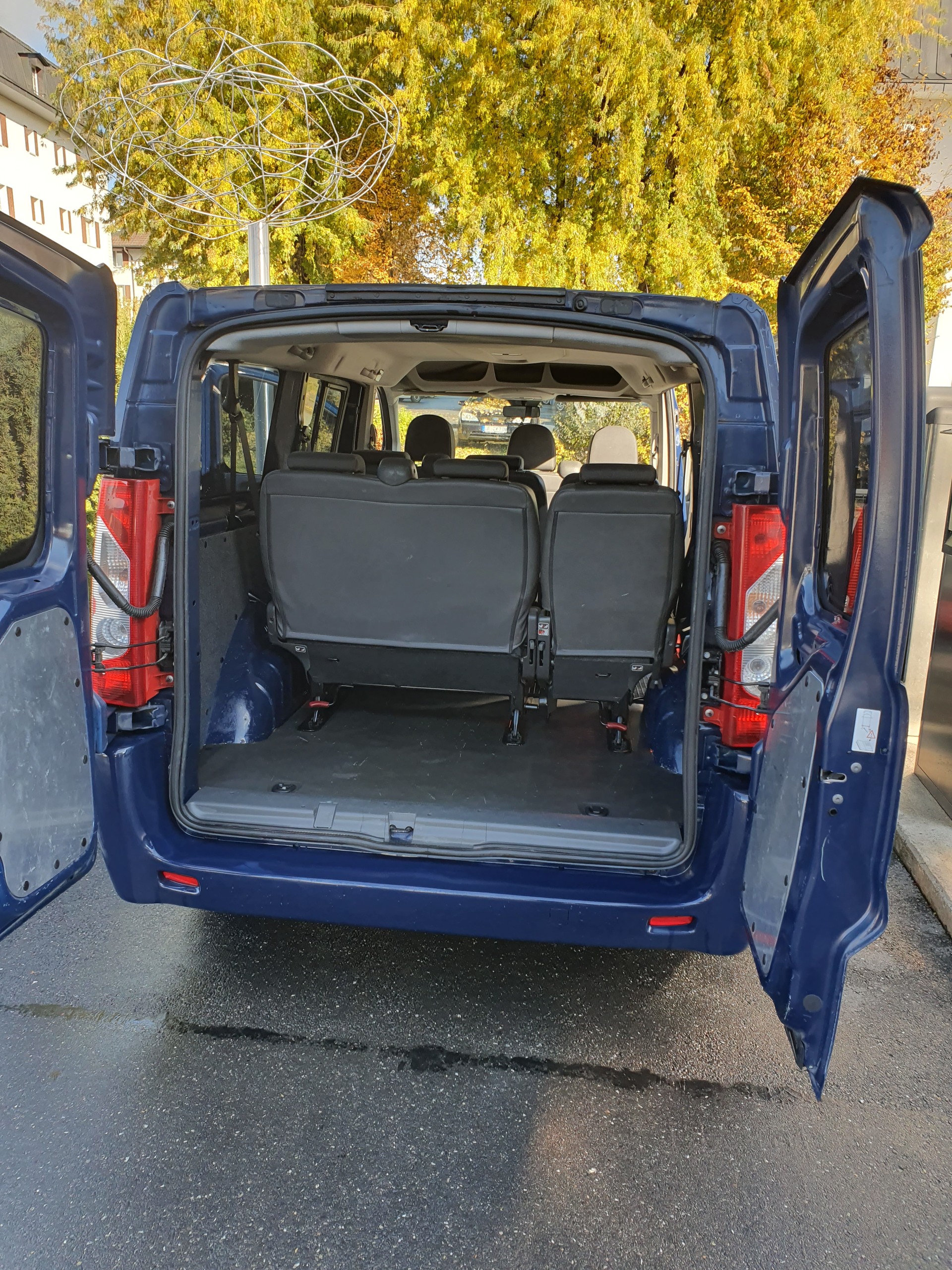 CITROEN Jumpy 2.0 HDi L2H1 Attraction-image-3