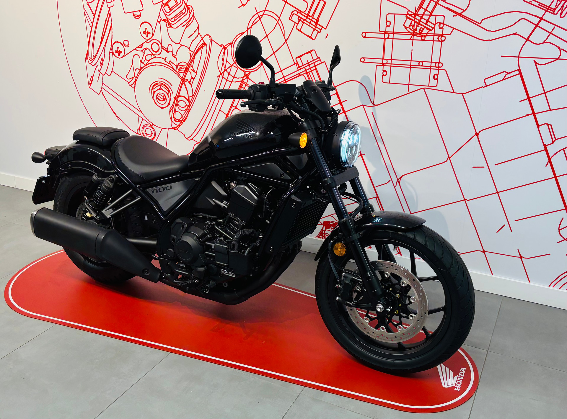 HONDA CMX 1100 DCTRebel Touring-image-1
