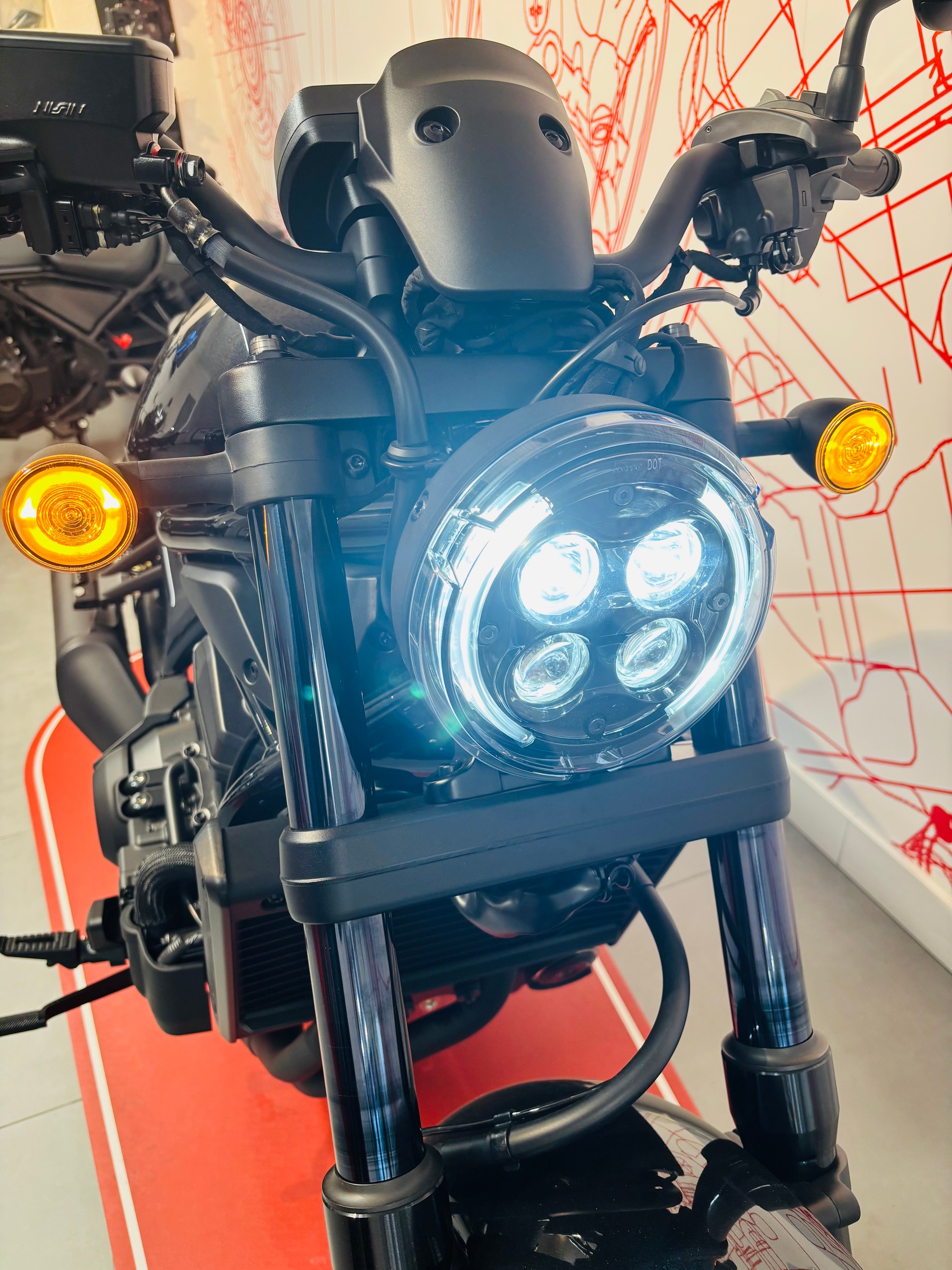 HONDA CMX 1100 DCTRebel Touring-image-6