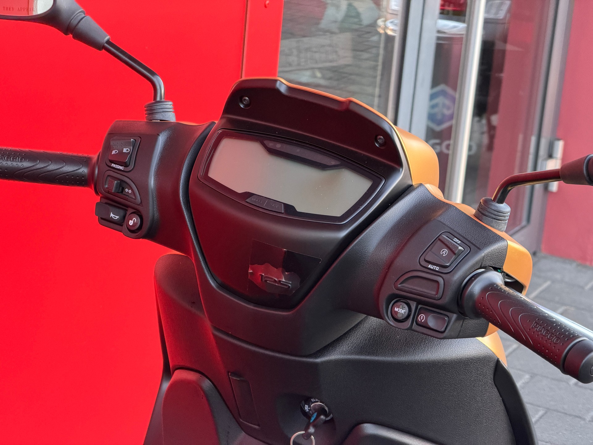 PIAGGIO Medley 125 Sport E5+-image-13