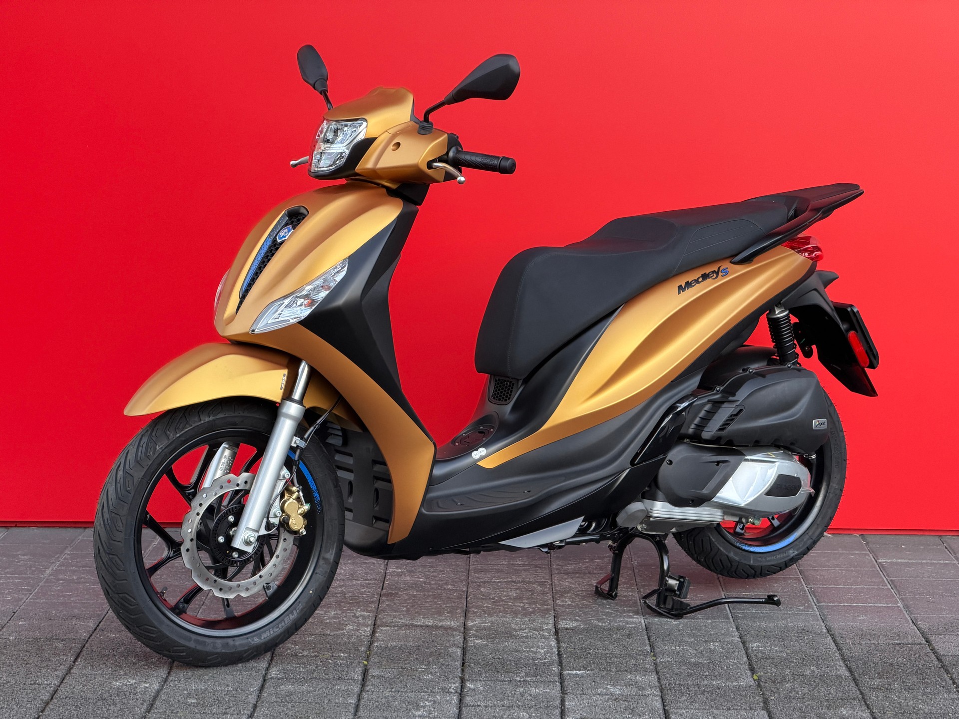 PIAGGIO Medley 125 Sport E5+-image-2