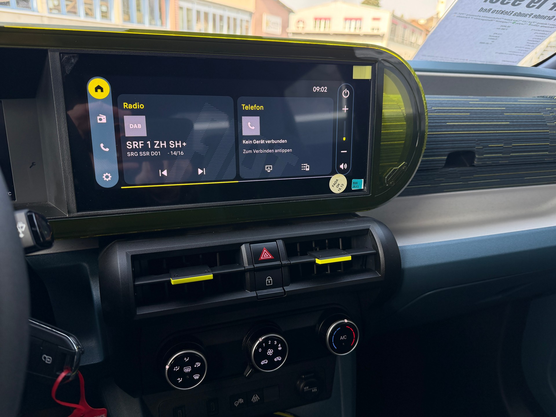 FIAT Grande Panda Elektro Red-image-13