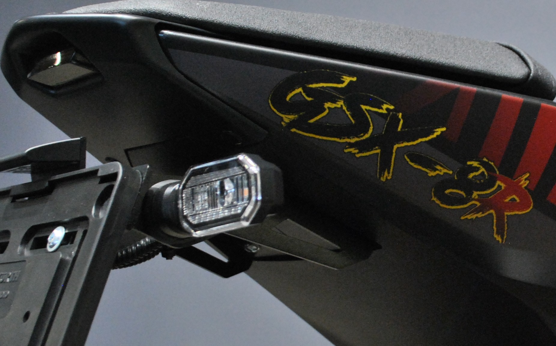 SUZUKI GSX 8R BLACK EVO-image-7