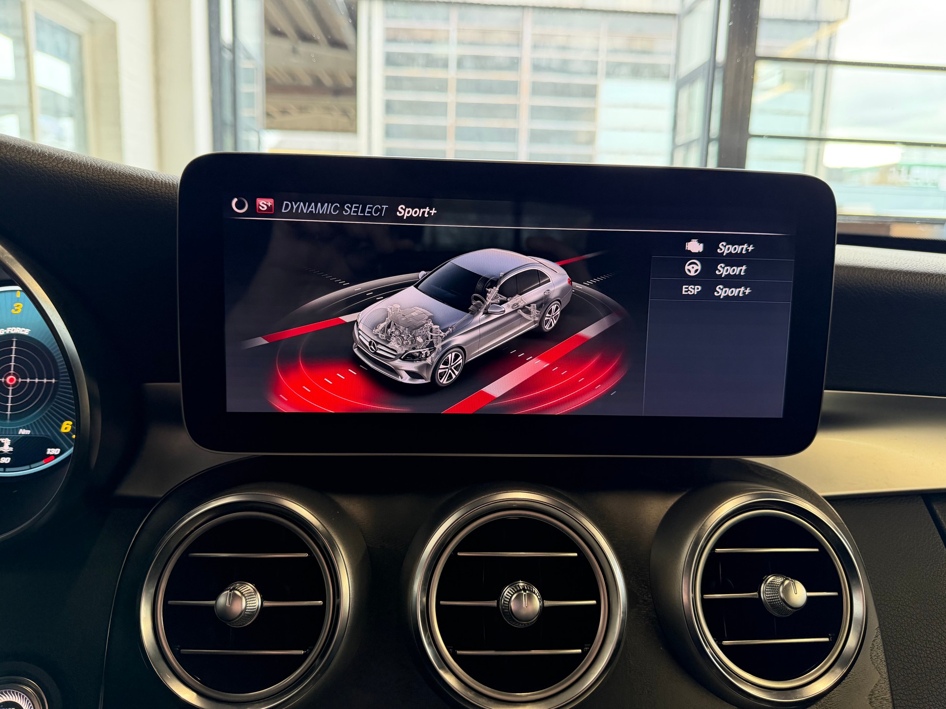 MERCEDES-BENZ C 200 BlueTEC AMG Line 9G-Tronic-image-17