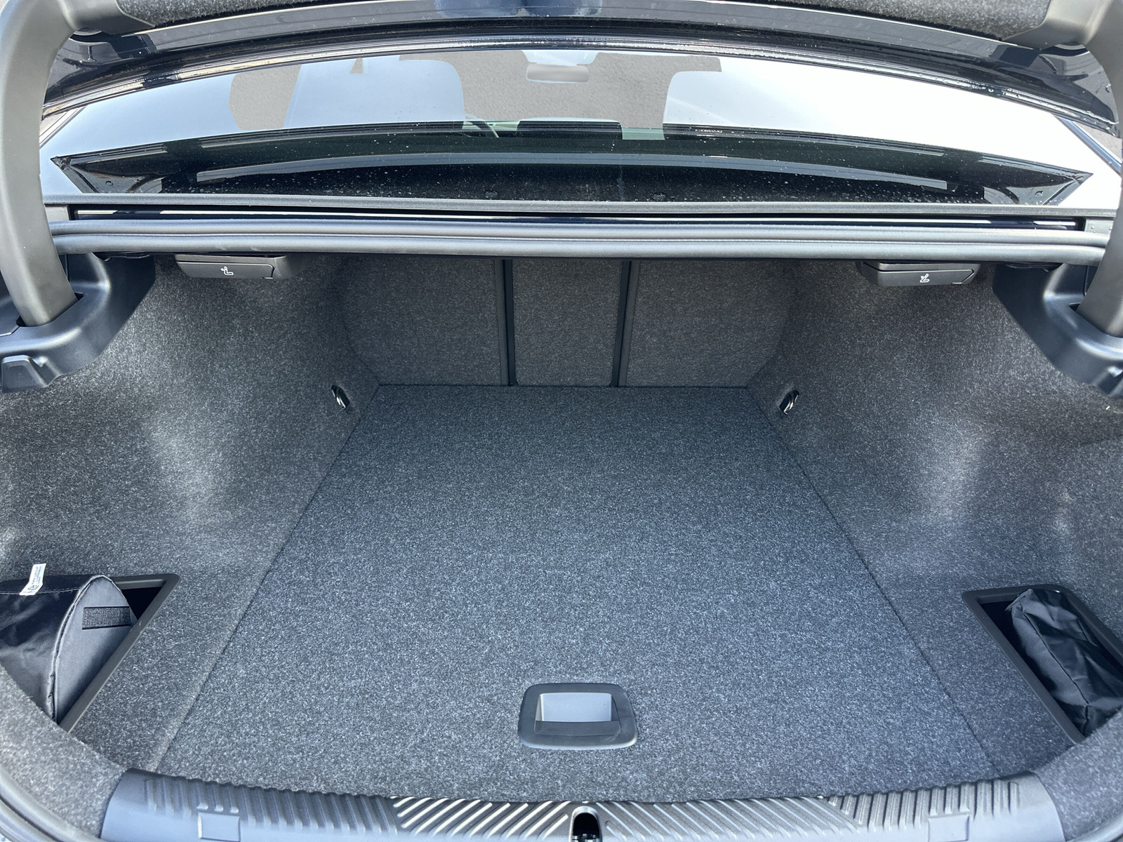 BMW i5 eDrive40 M Sport-image-9