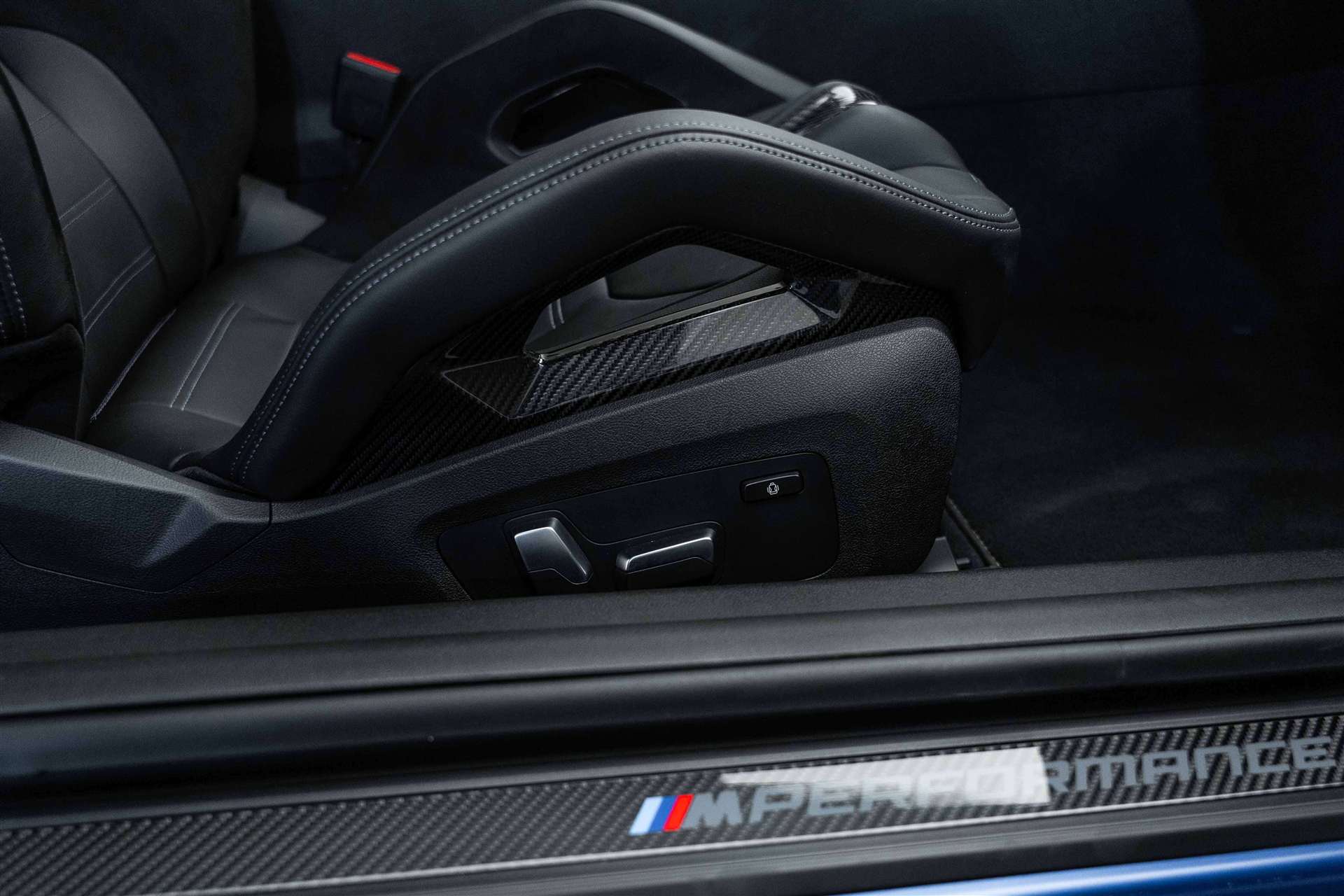 BMW M2 Steptronic 460PS Blue-Beast-image-18