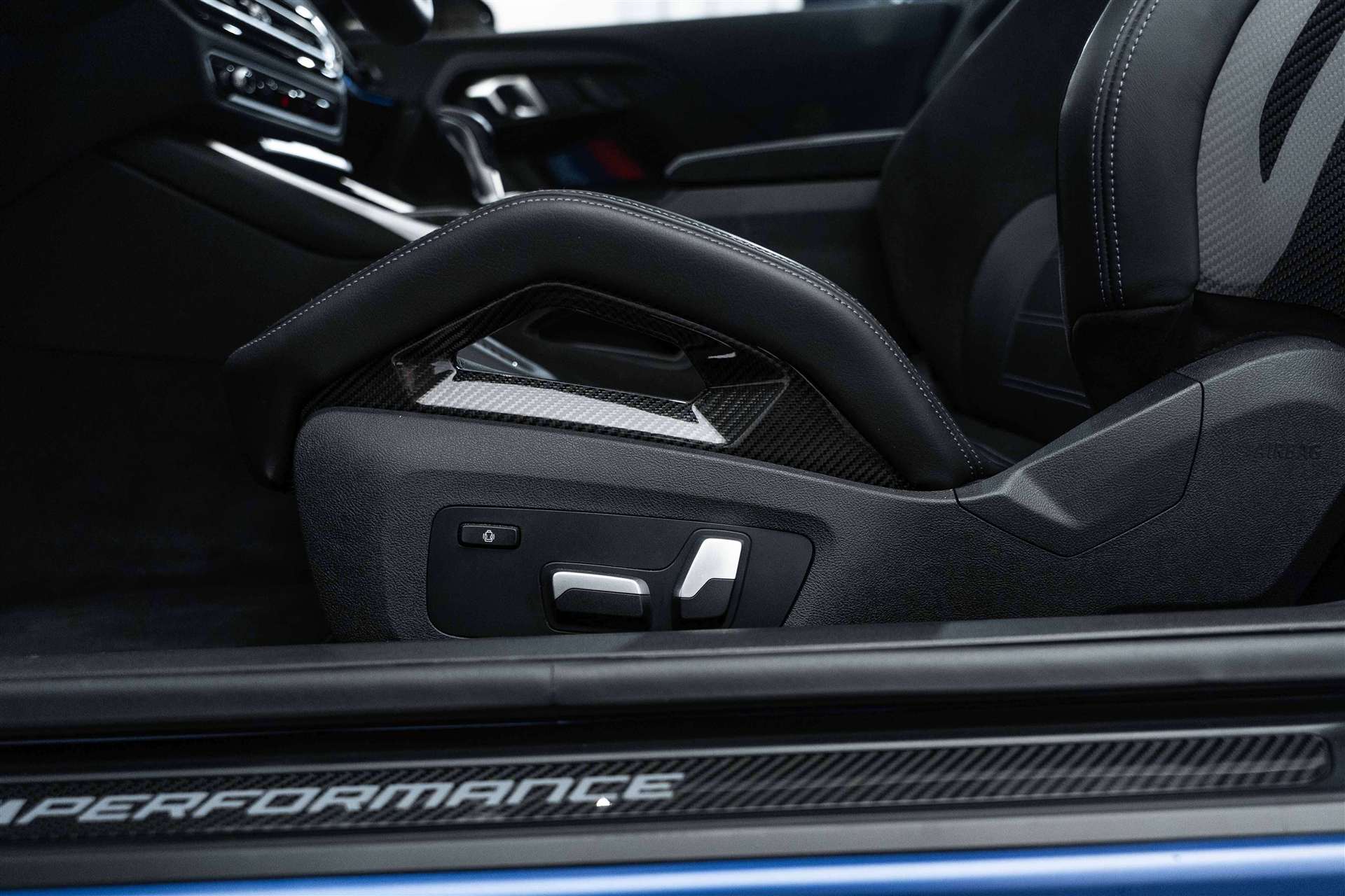 BMW M2 Steptronic 460PS Blue-Beast-image-17