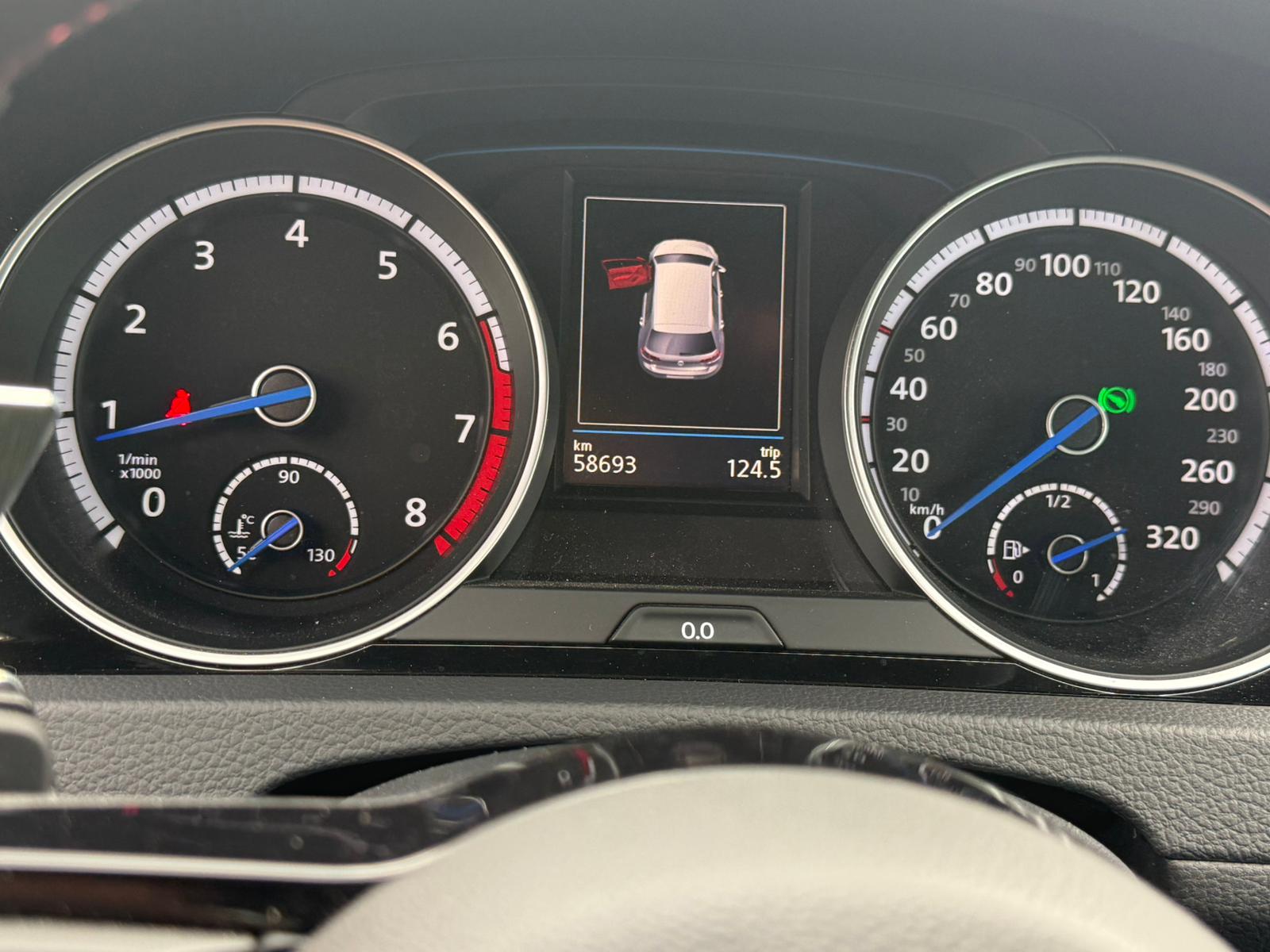 VW Golf Variant 2.0 TSI R360S 4 Motion DSG-image-12