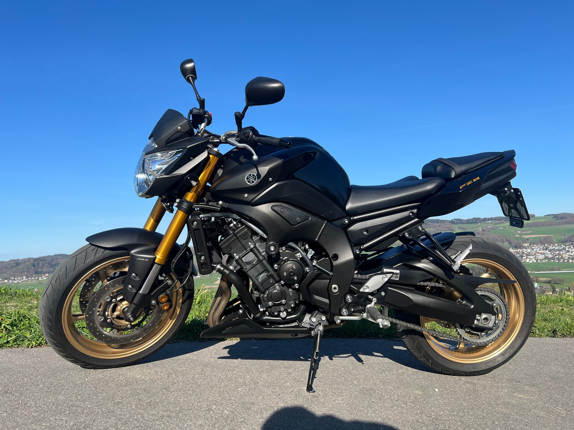 YAMAHA FZ8 N ABS