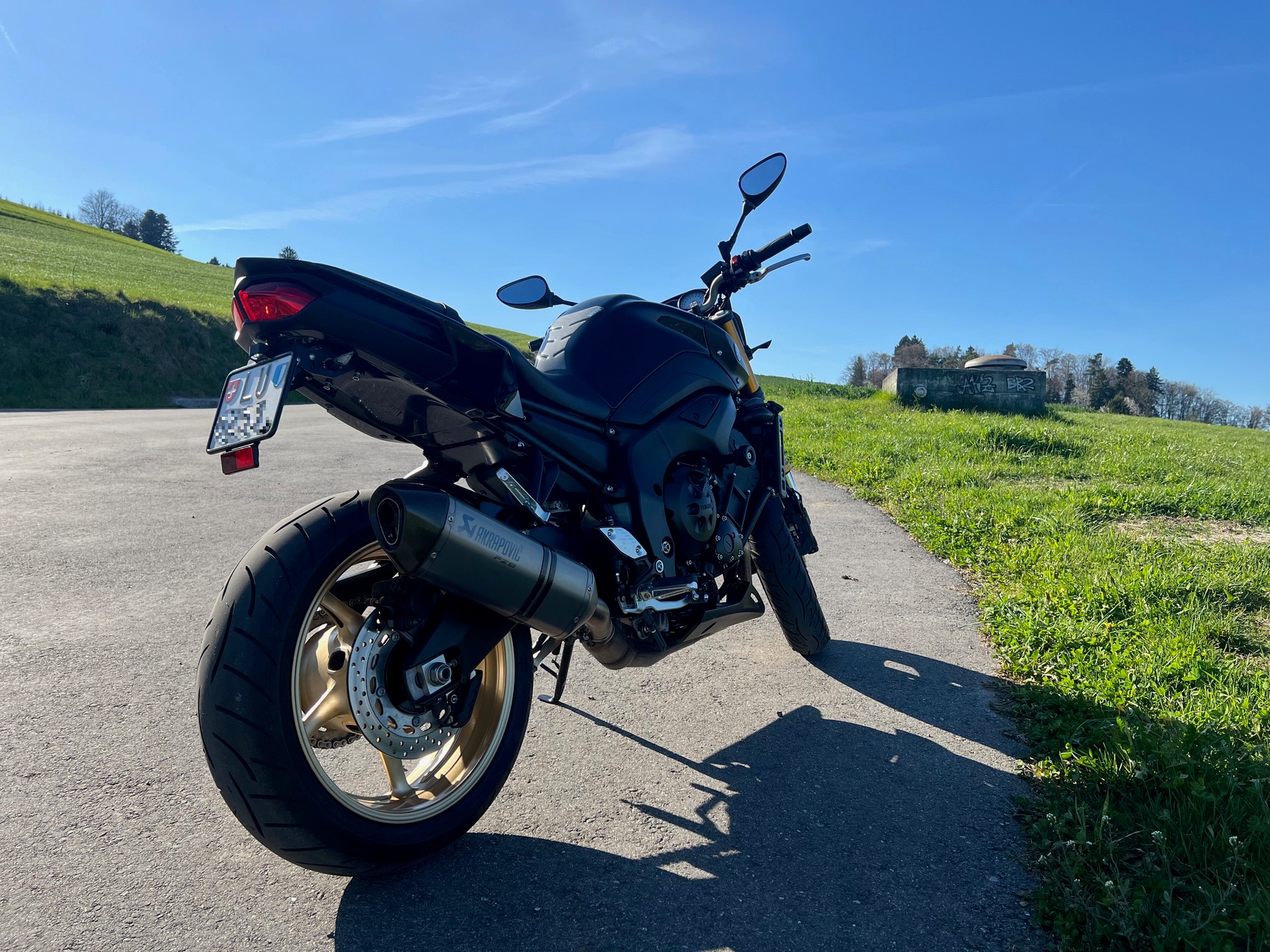 YAMAHA FZ8 N ABS-image-1
