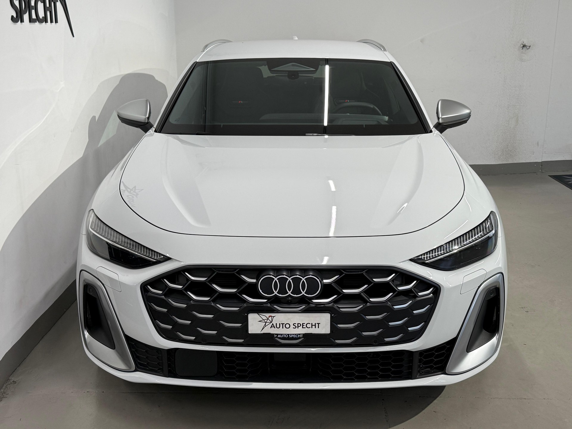 AUDI S5 Avant TFSI quattro S tronic-showroom-element-2