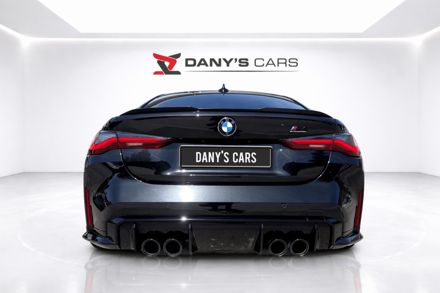 BMW M4 Competition Coupé xDrive-image-5