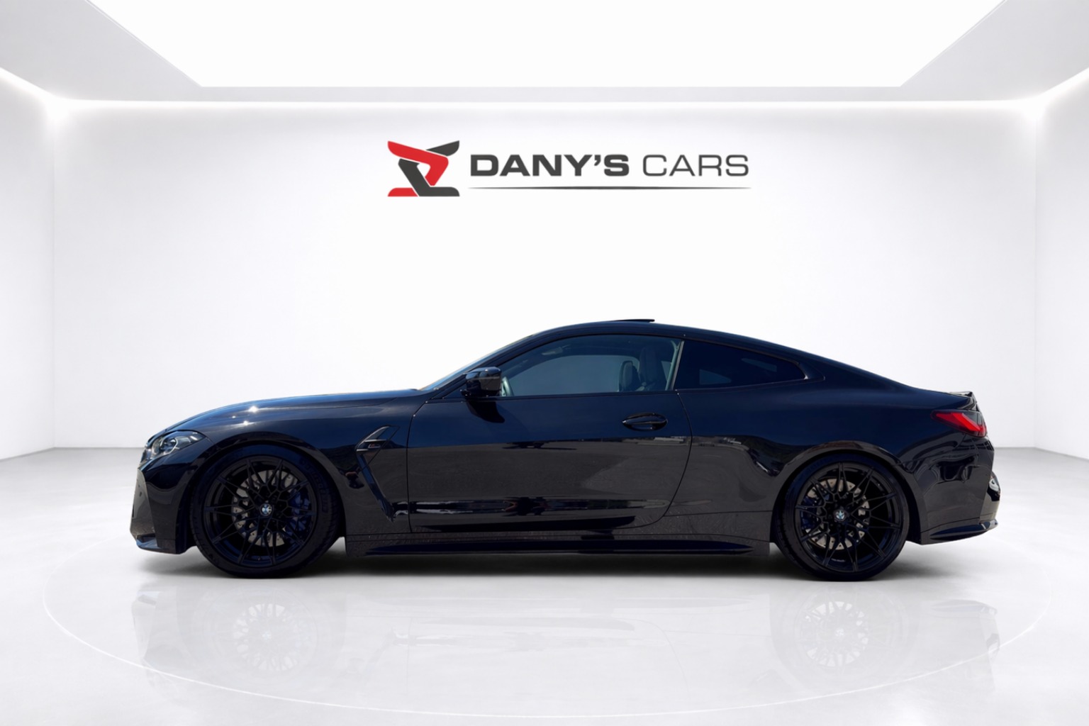 BMW M4 Competition Coupé xDrive-image-7