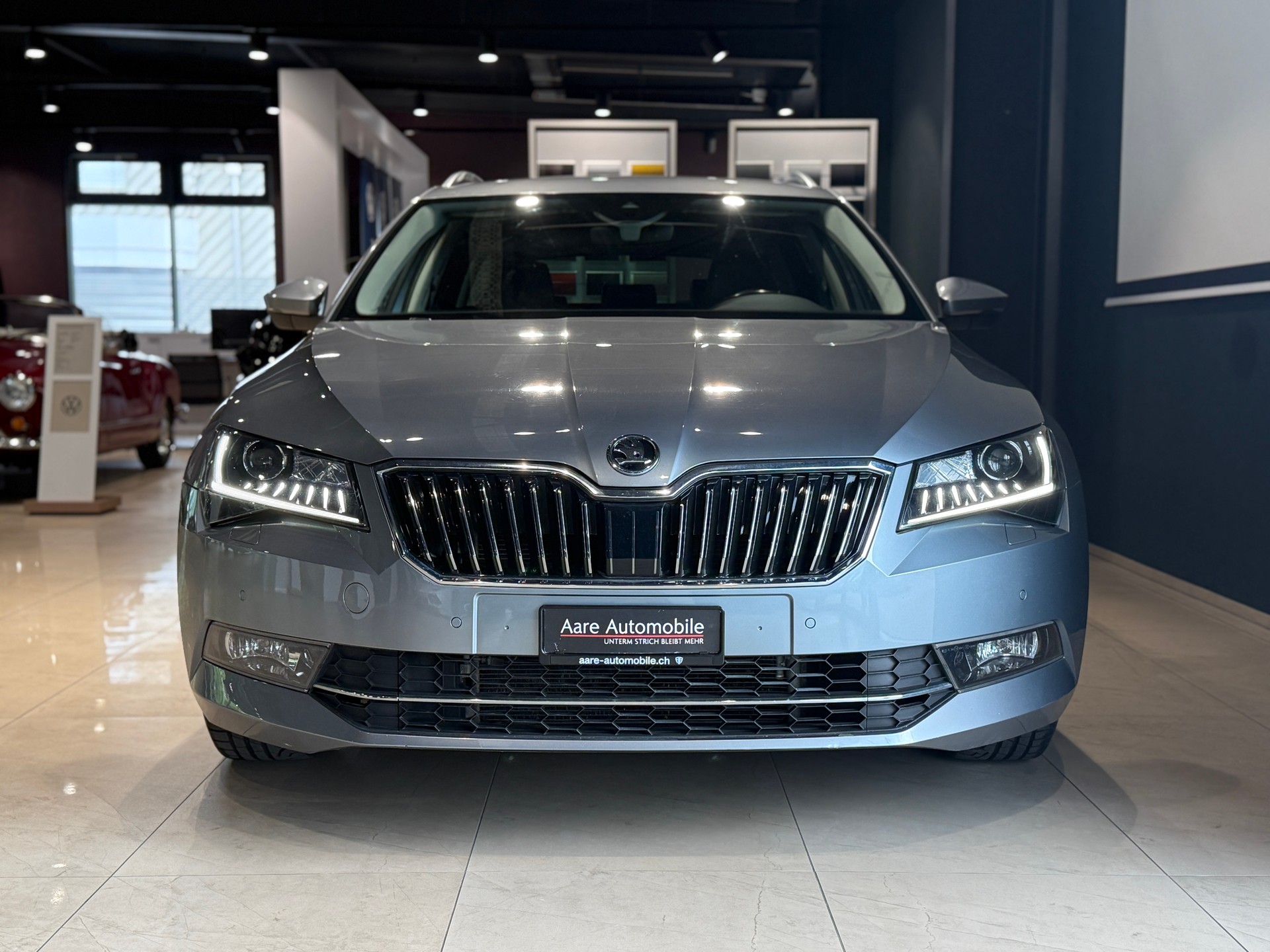 SKODA Superb Combi 2.0 TDi Style 4x4 DSG-showroom-element-1