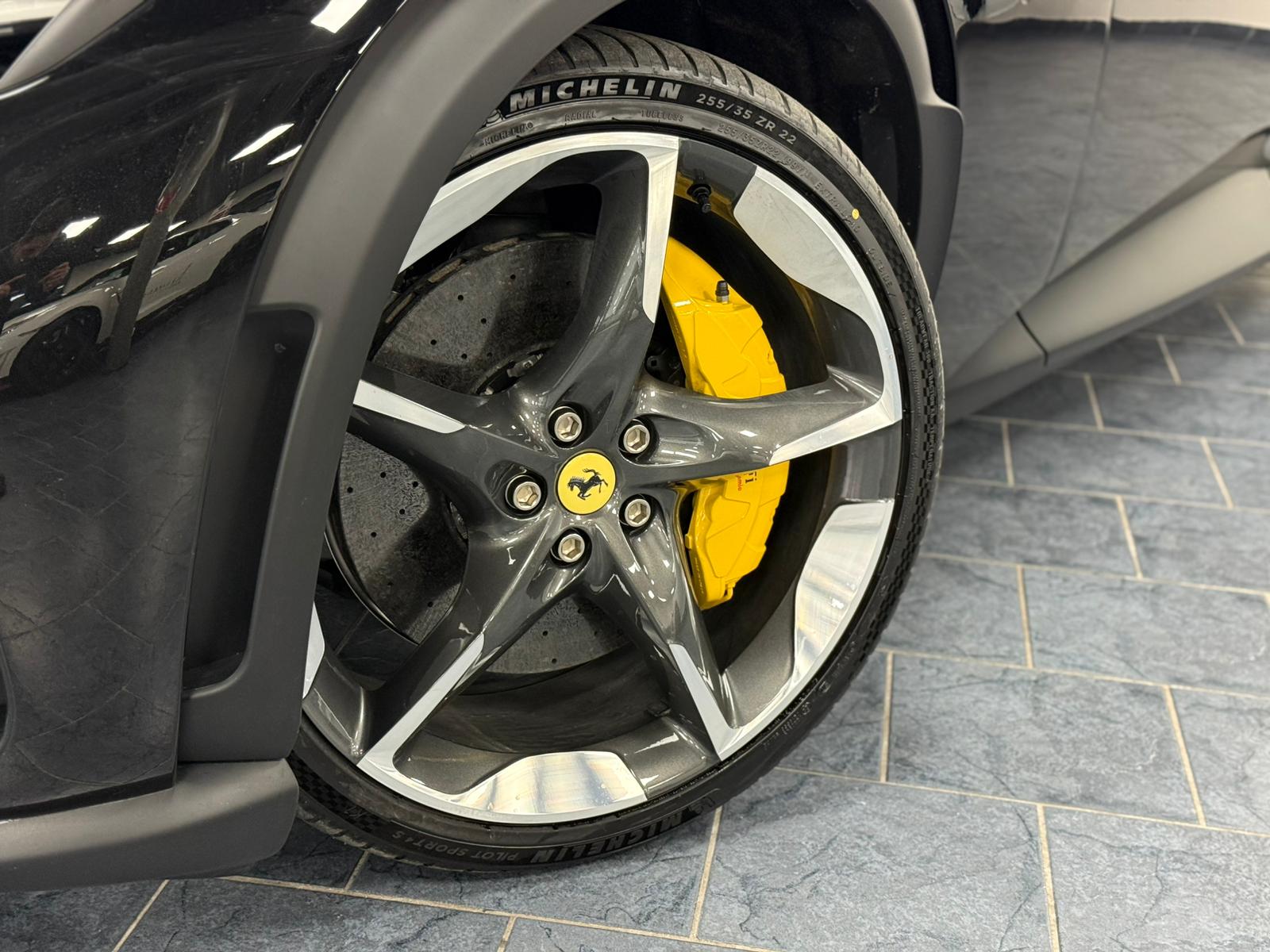 FERRARI Purosangue 6.5 V12-image-7