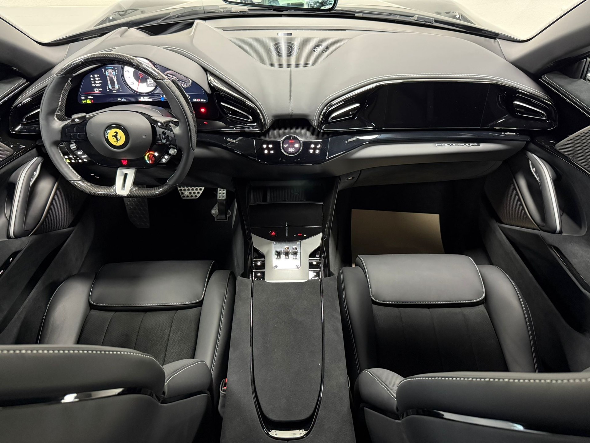 FERRARI Purosangue 6.5 V12-image-11