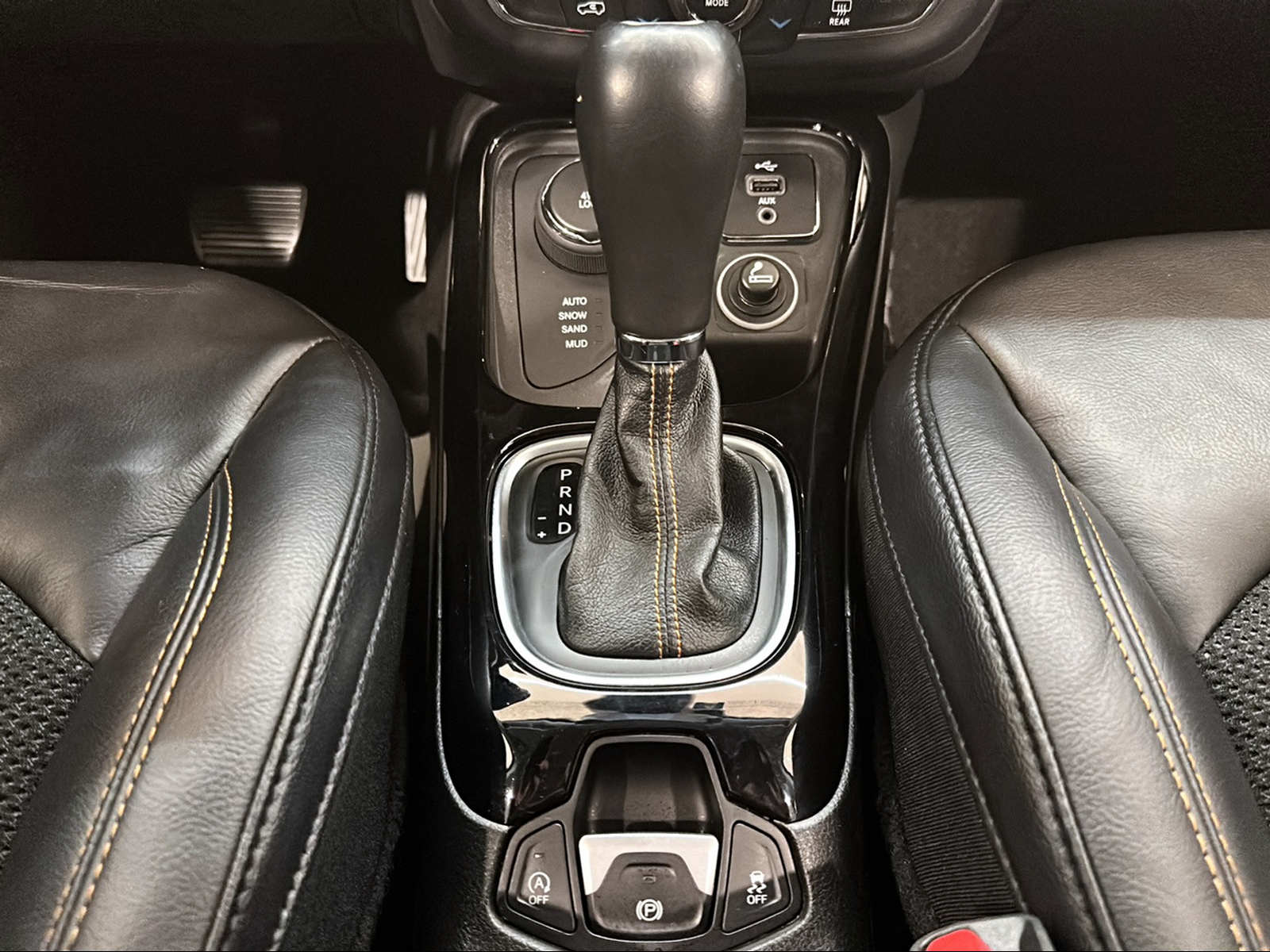 JEEP Compass 2.0CRD Opening Edition AWD 9ATX-image-20