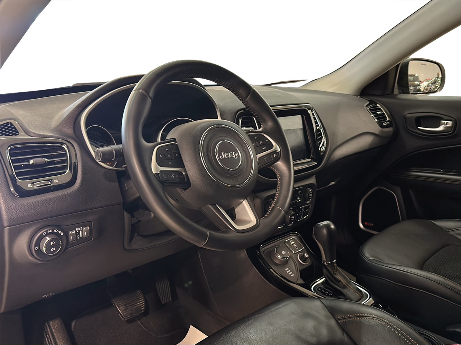 JEEP Compass 2.0CRD Opening Edition AWD 9ATX-image-1