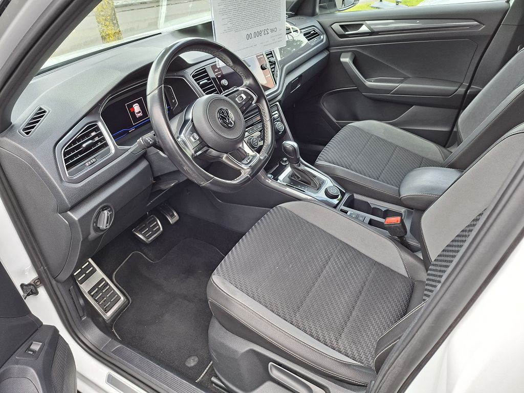 VW T-Roc 2.0 TSI Sport DSG 4Motion-image-8