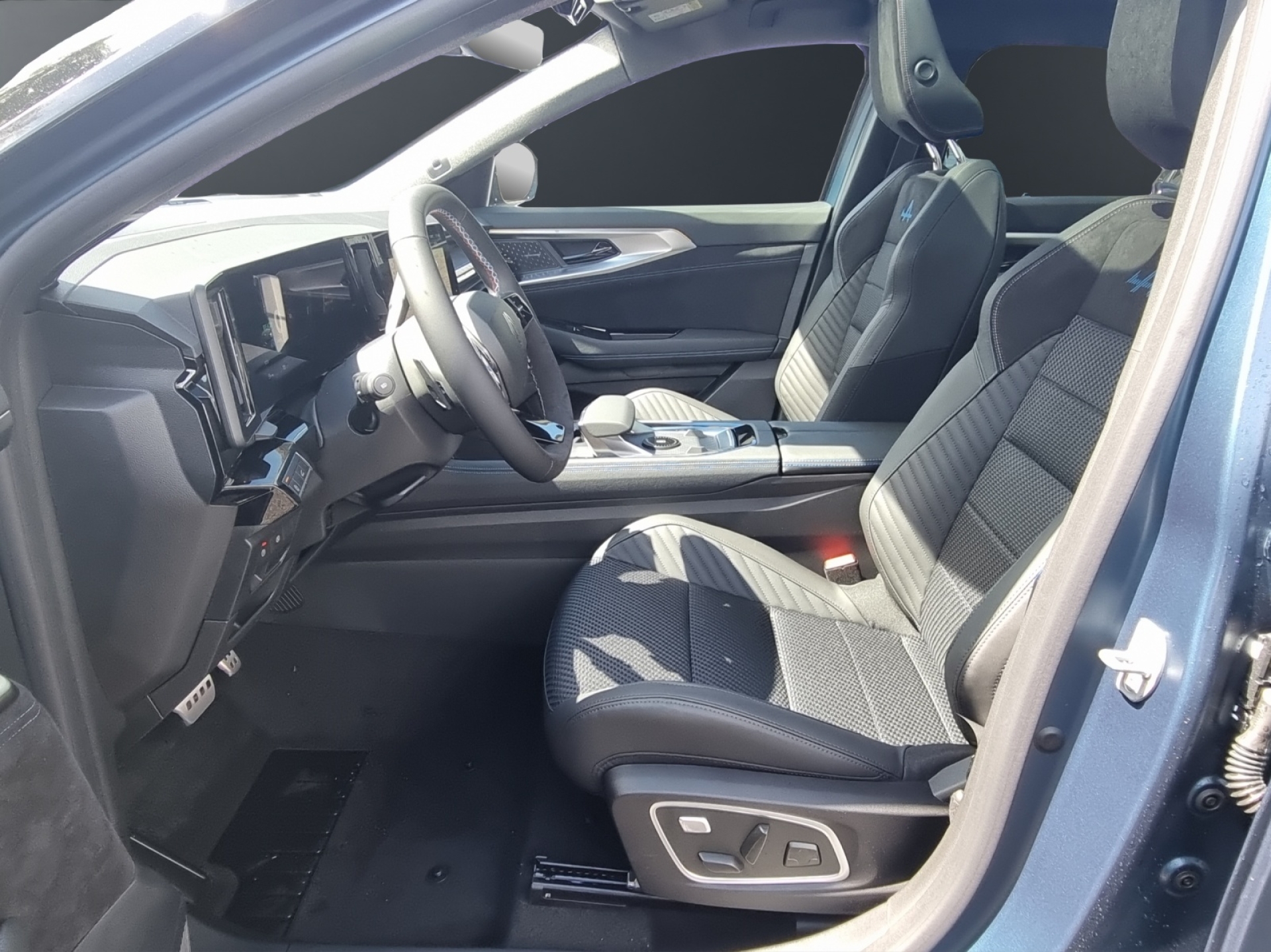RENAULT Austral esprit Alpine full hybrid E-Tech 200-image-6