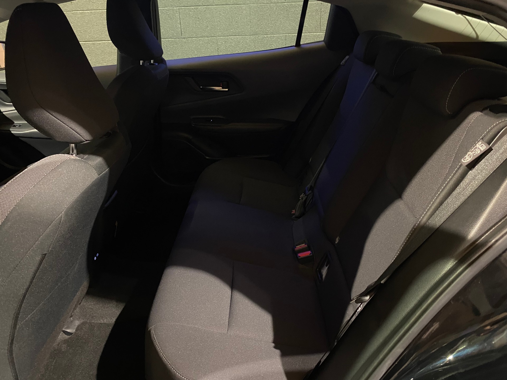 TOYOTA Prius 2.0 VVT-i Plug-in Hybrid Trend-image-19