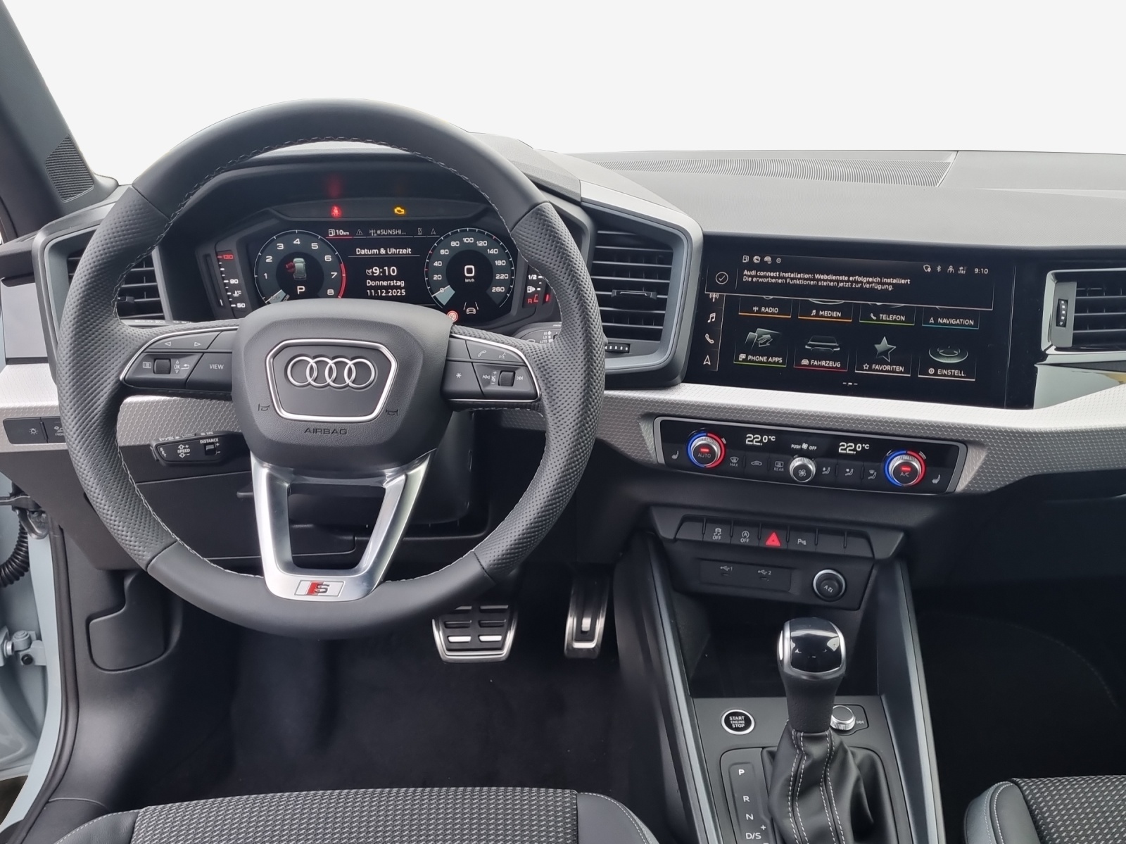 AUDI A1 Sportback 30 TFSI S Line Attraction S-tronic-image-9