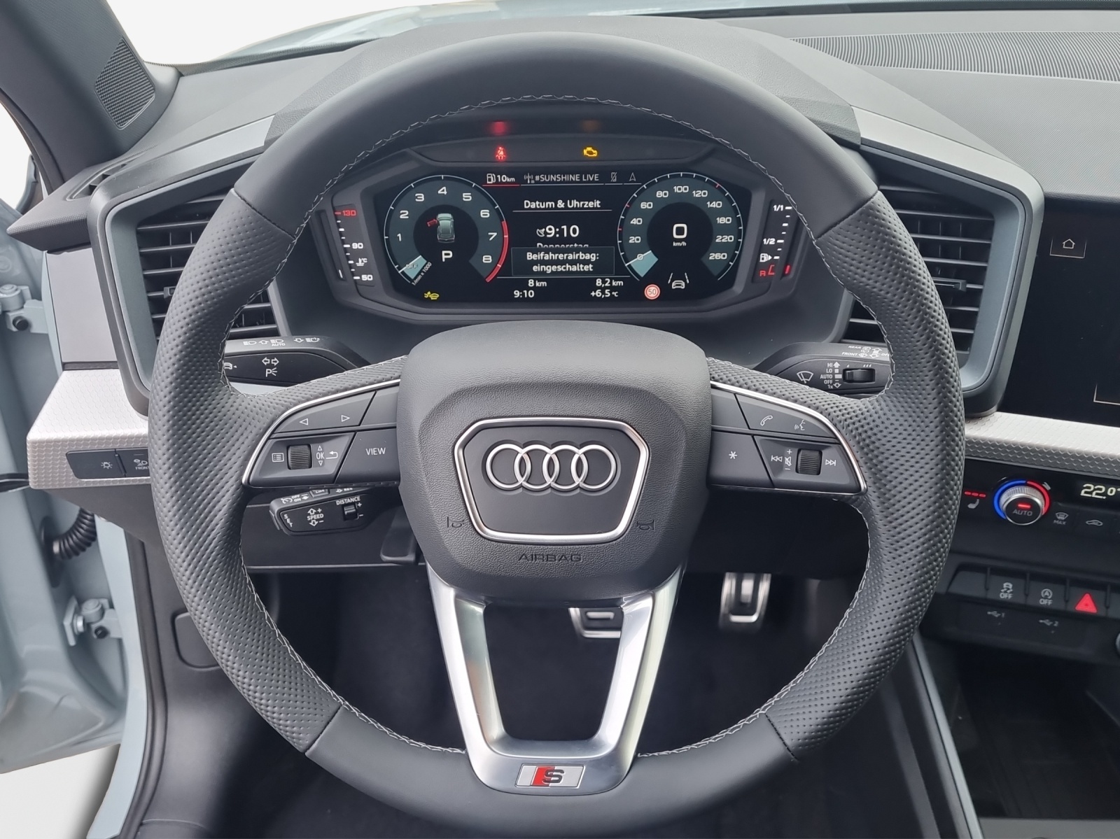 AUDI A1 Sportback 30 TFSI S Line Attraction S-tronic-image-10