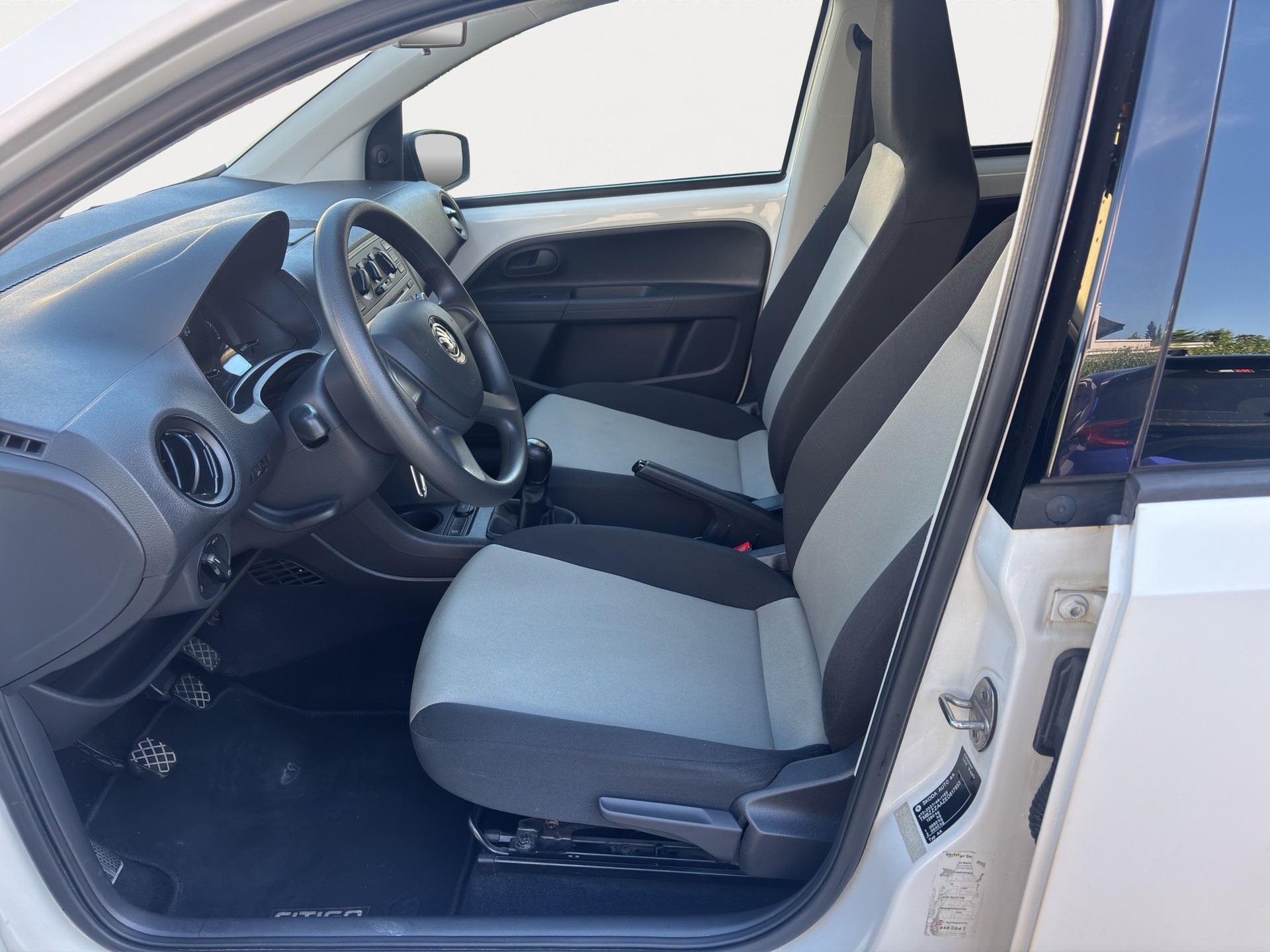 SKODA CITIGO-image-8
