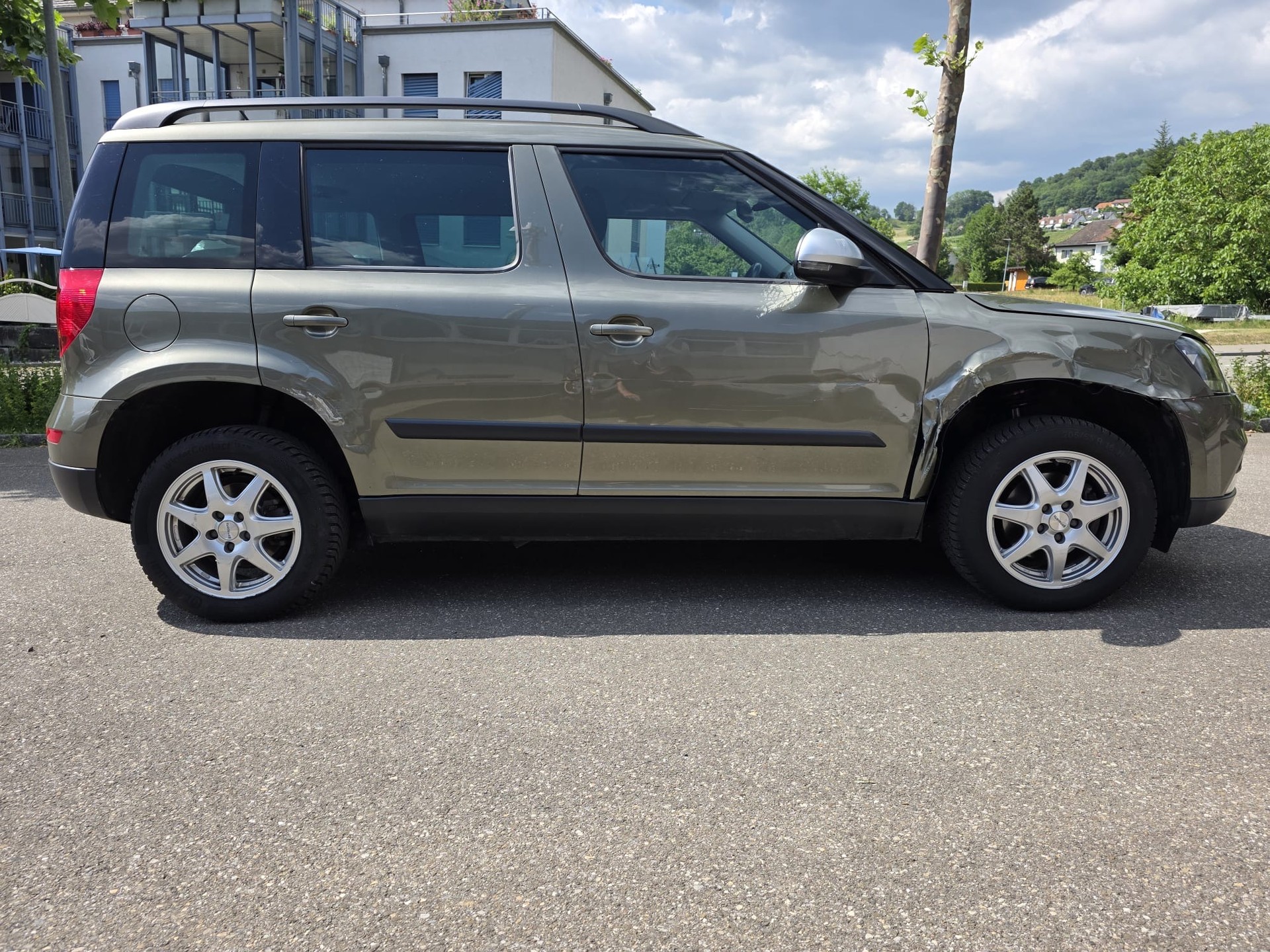 SKODA Yeti 2.0 TDI Active Outdoor 4x4-image-13