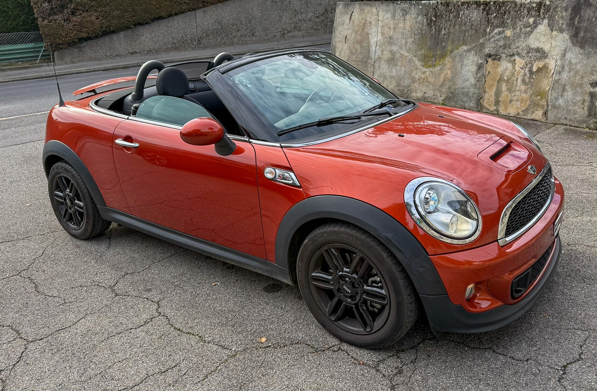 MINI 1.6i Cooper S-image-2