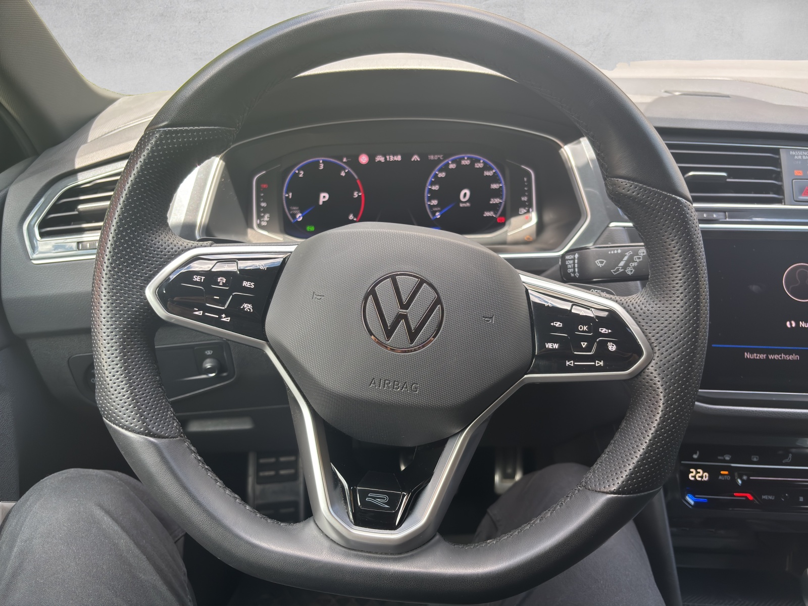 VW Tiguan 2.0 TDI SCR Selection 4Motion DSG-image-10