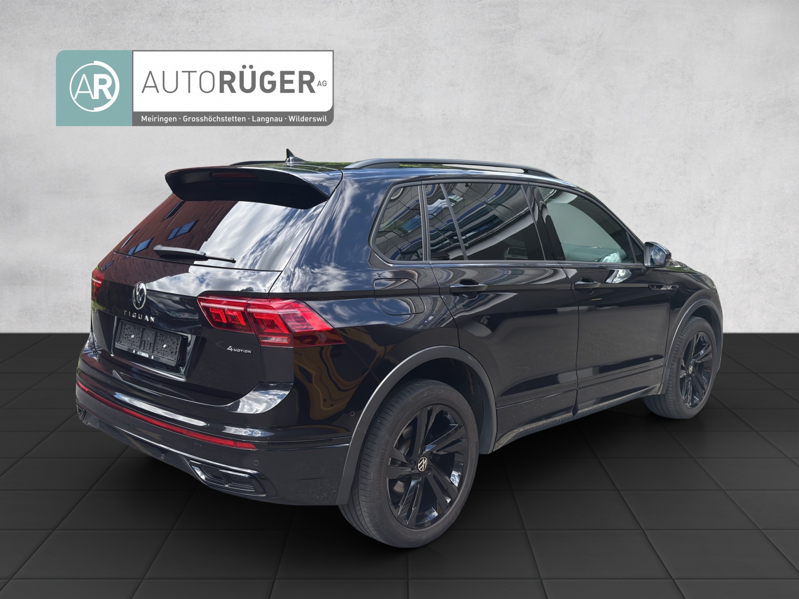 VW Tiguan 2.0 TDI SCR Selection 4Motion DSG-image-5