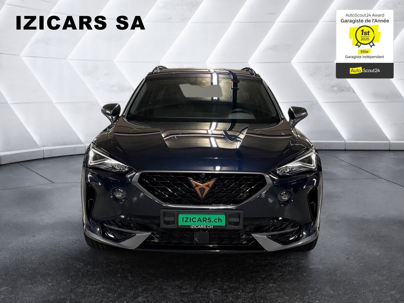 CUPRA Formentor 1.4 e-HYBRID pHEV VZ DSG / Caméra de recul / Apple CarPlay / Attelage-showroom-element-2